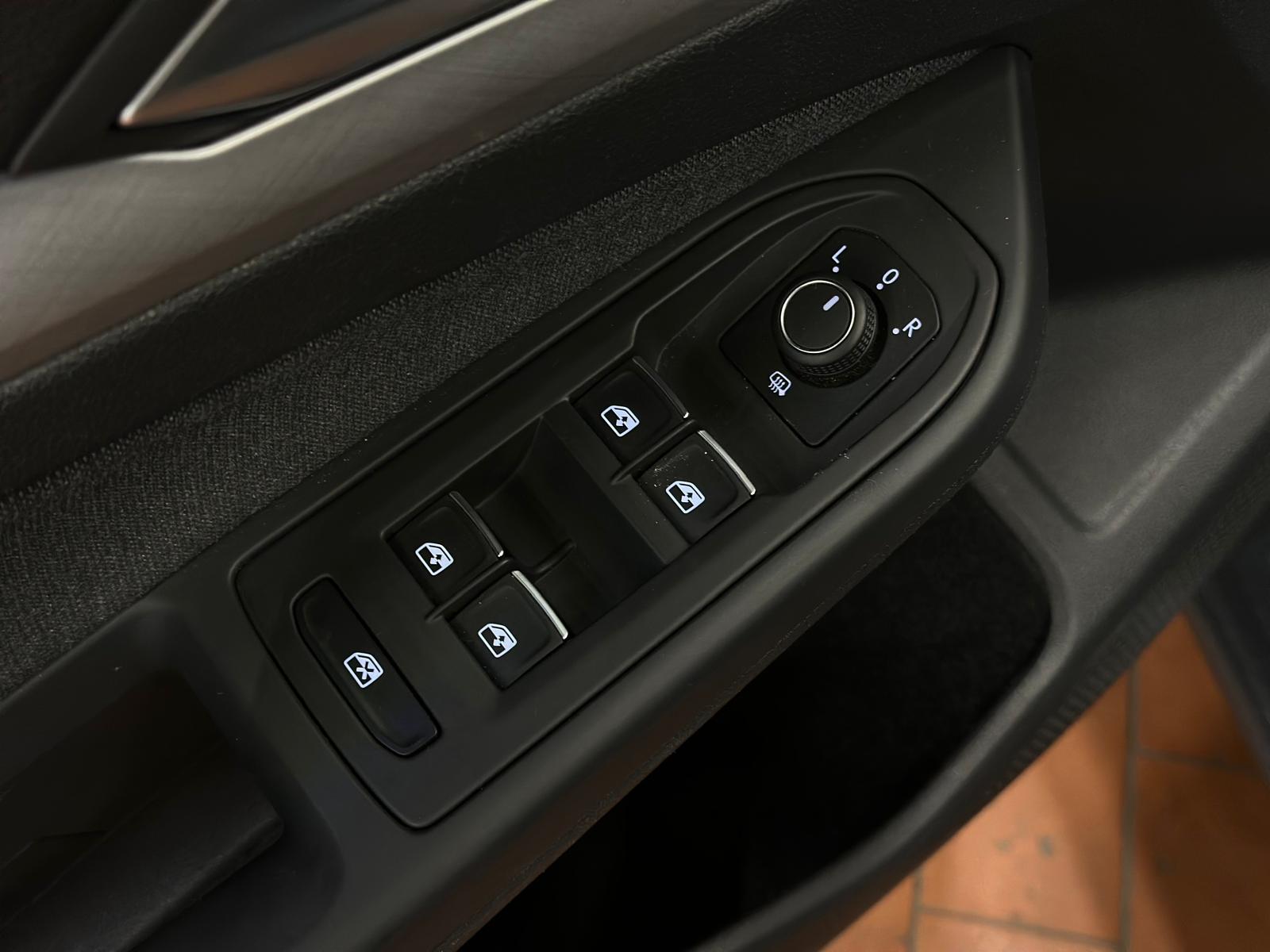 Naudoti Volkswagen Golf automobiliai