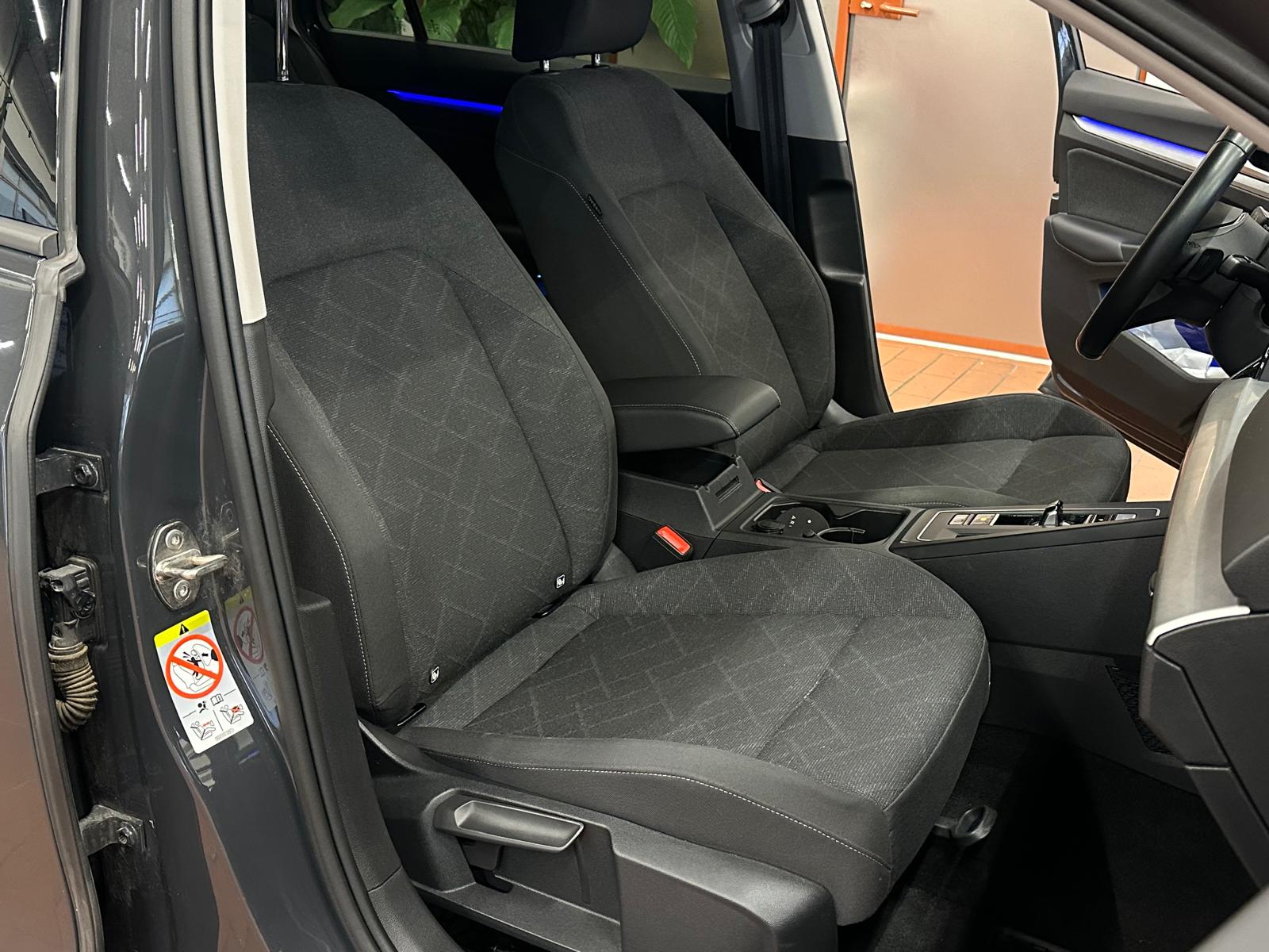Naudoti Volkswagen Golf automobiliai