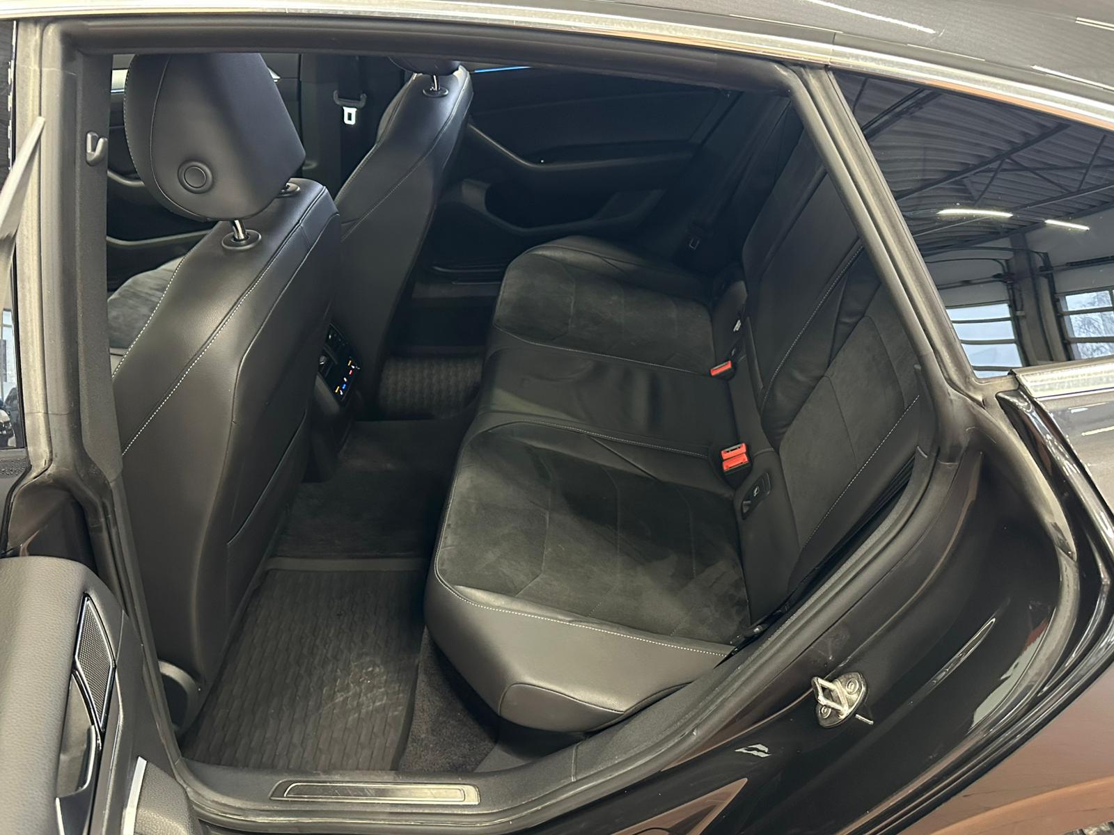 Naudoti Volkswagen Arteon automobiliai