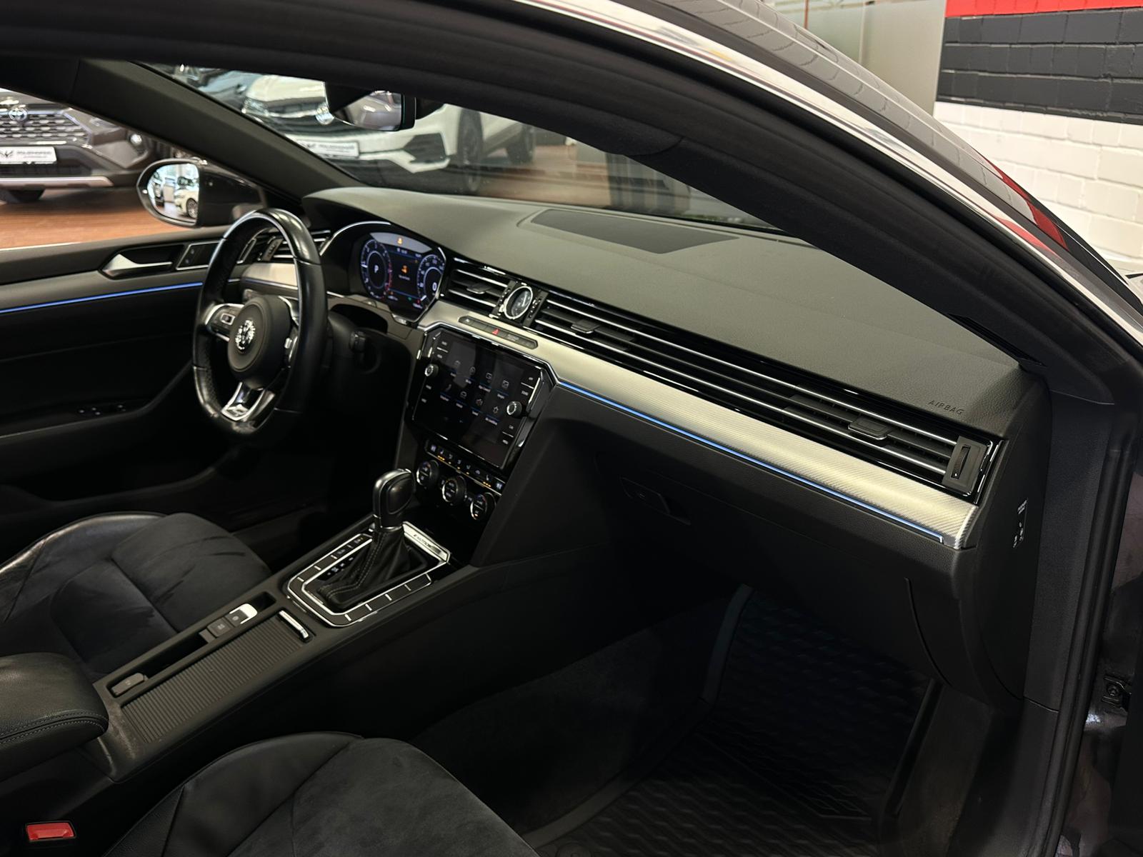 Naudoti Volkswagen Arteon automobiliai