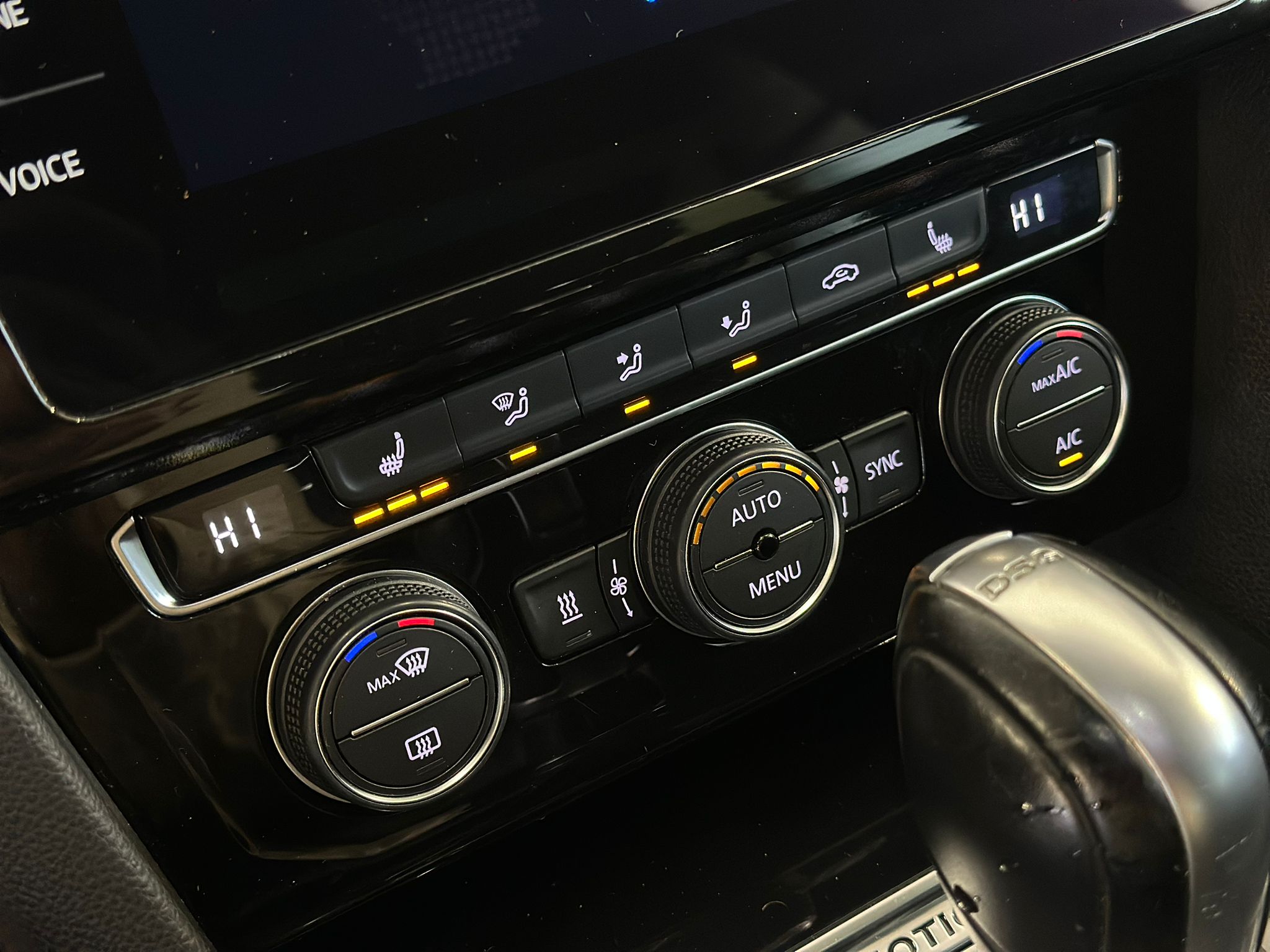 Naudoti Volkswagen Arteon automobiliai