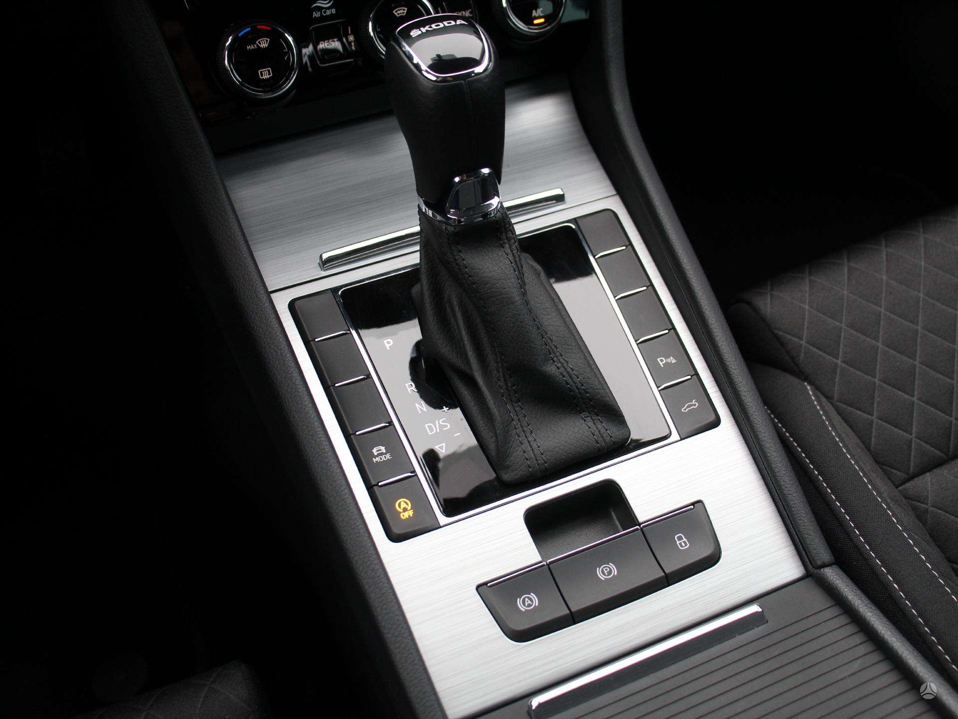 Naudoti Skoda Superb automobiliai