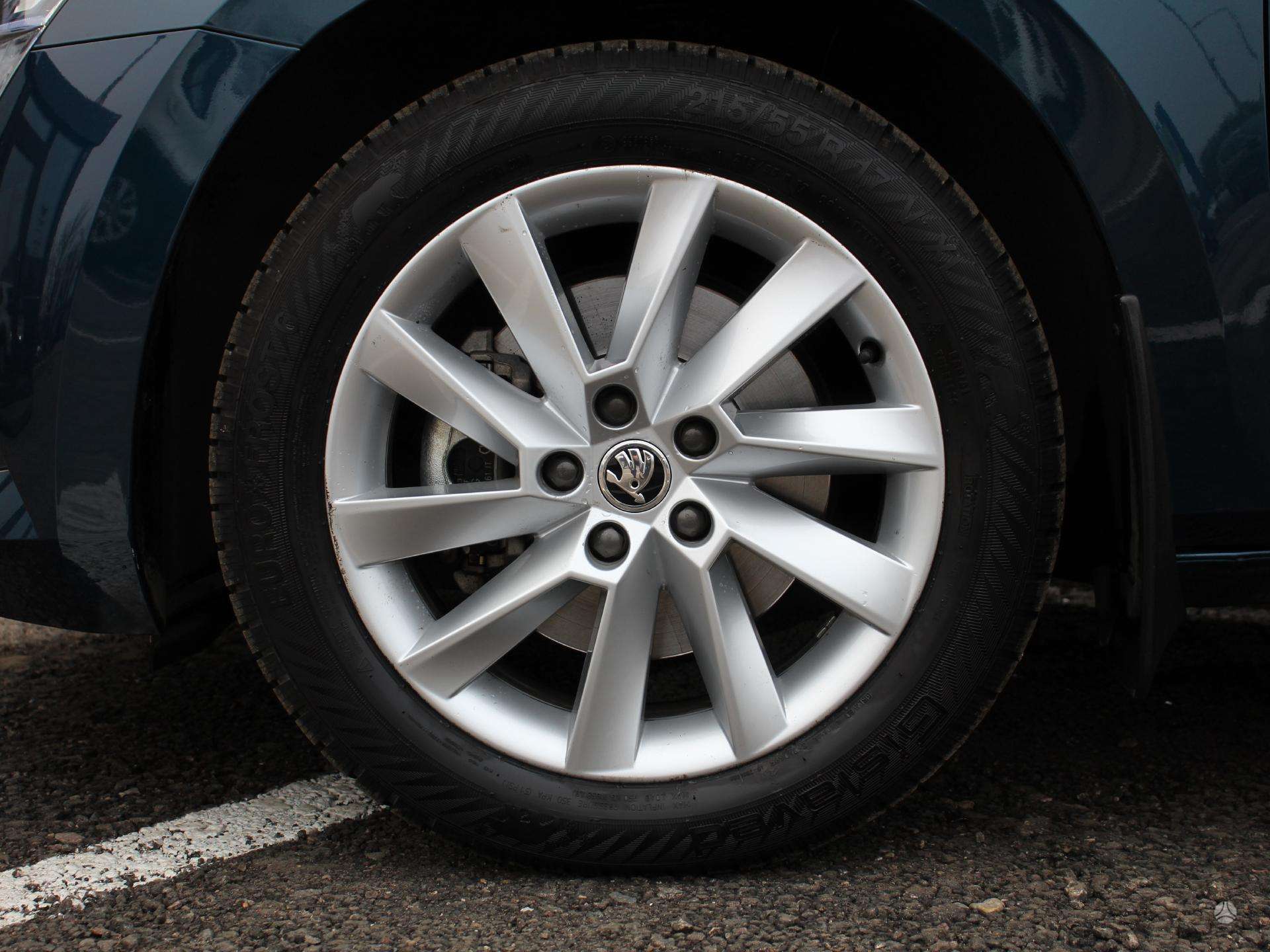 Naudoti Skoda Superb automobiliai