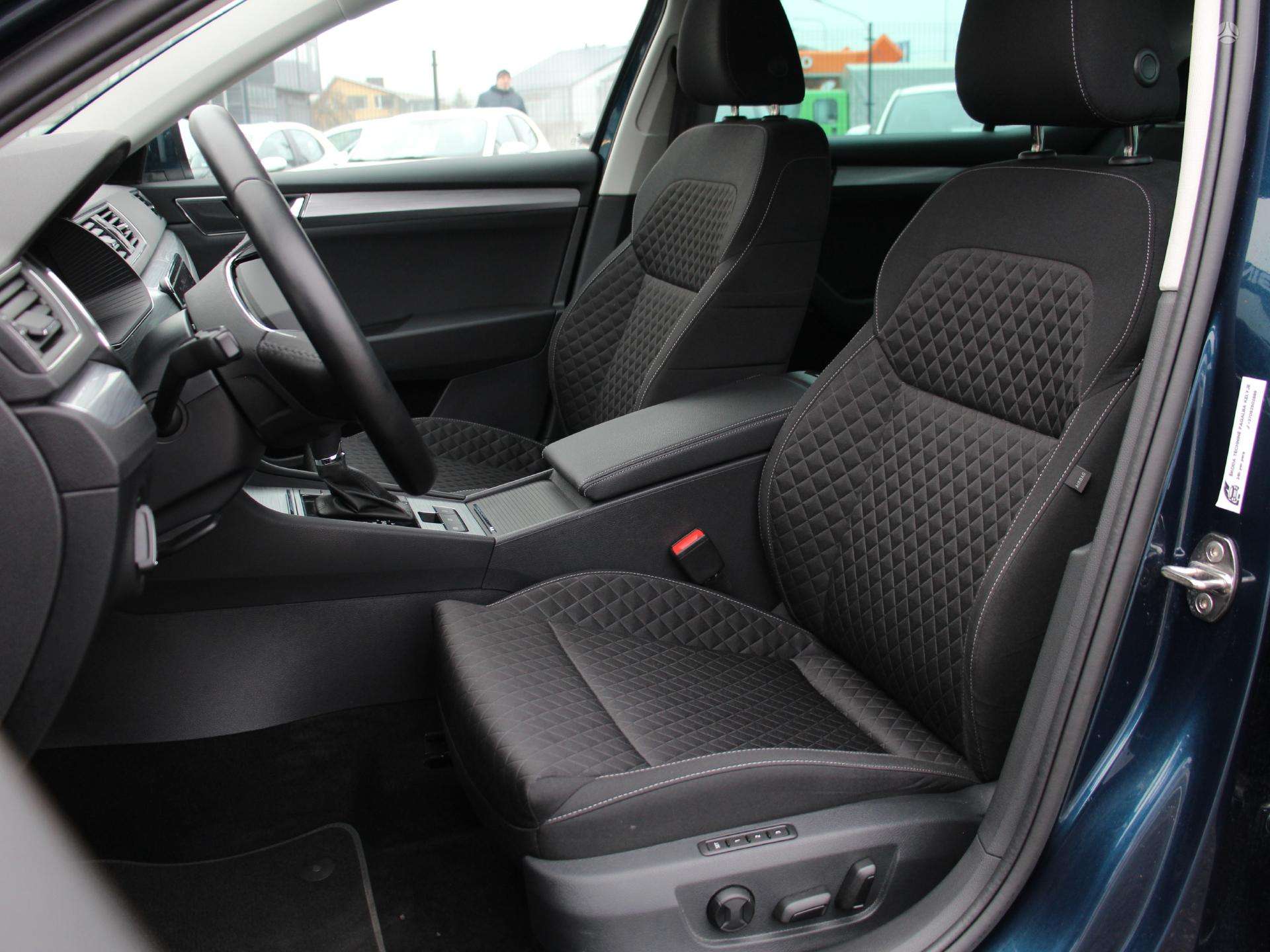 Naudoti Skoda Superb automobiliai