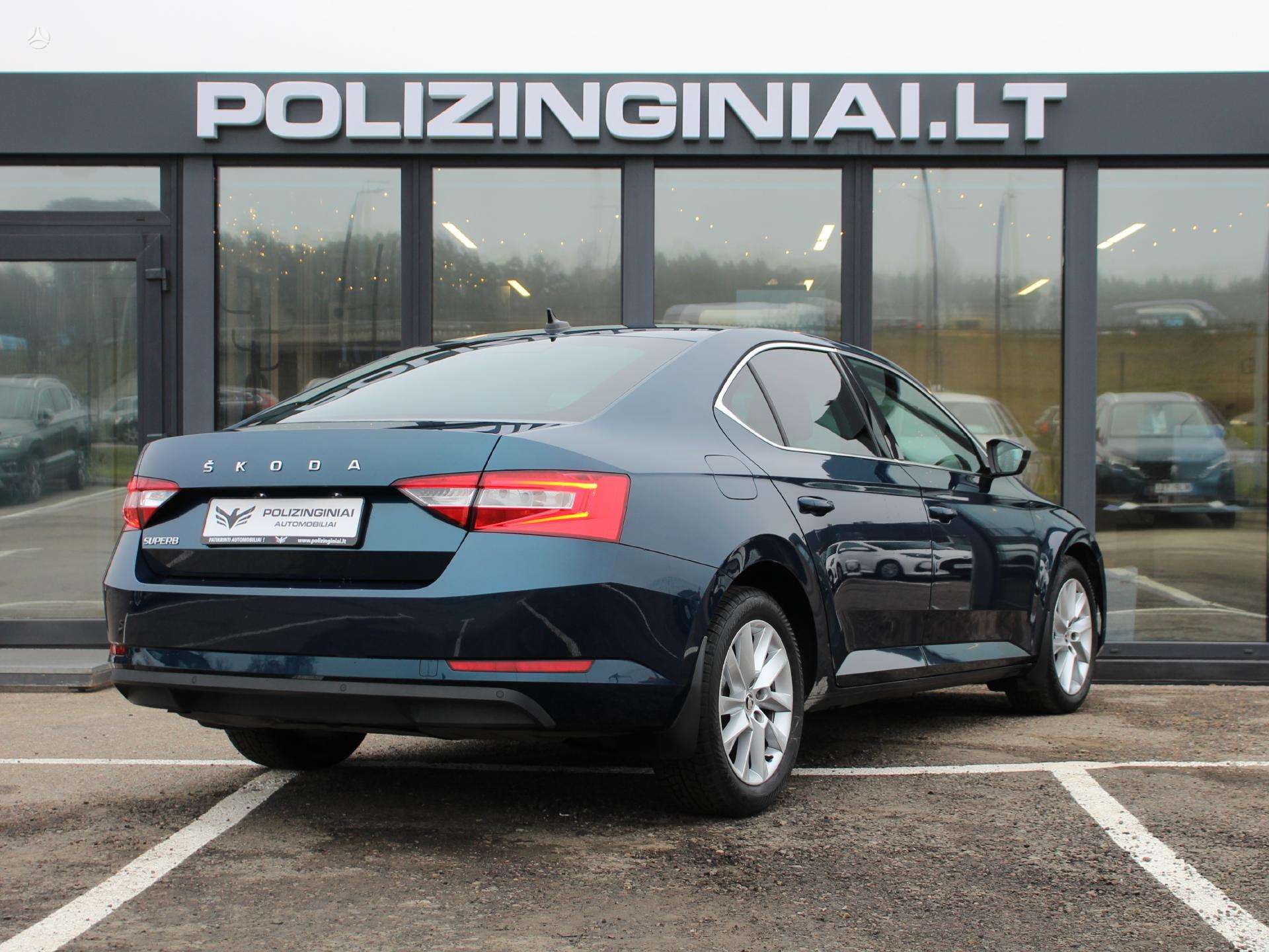 Naudoti Skoda Superb automobiliai