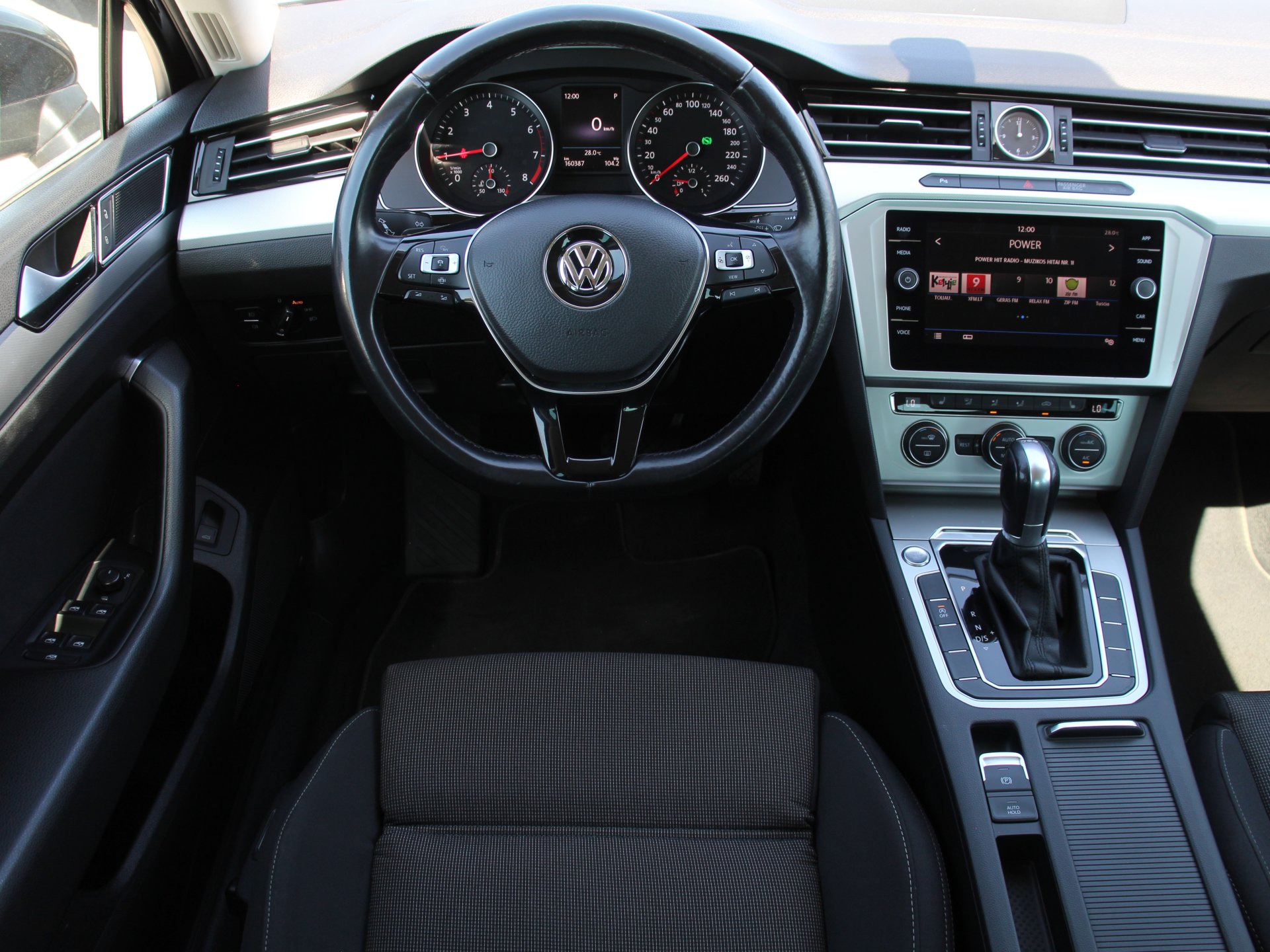 Naudoti Volkswagen Passat automobiliai