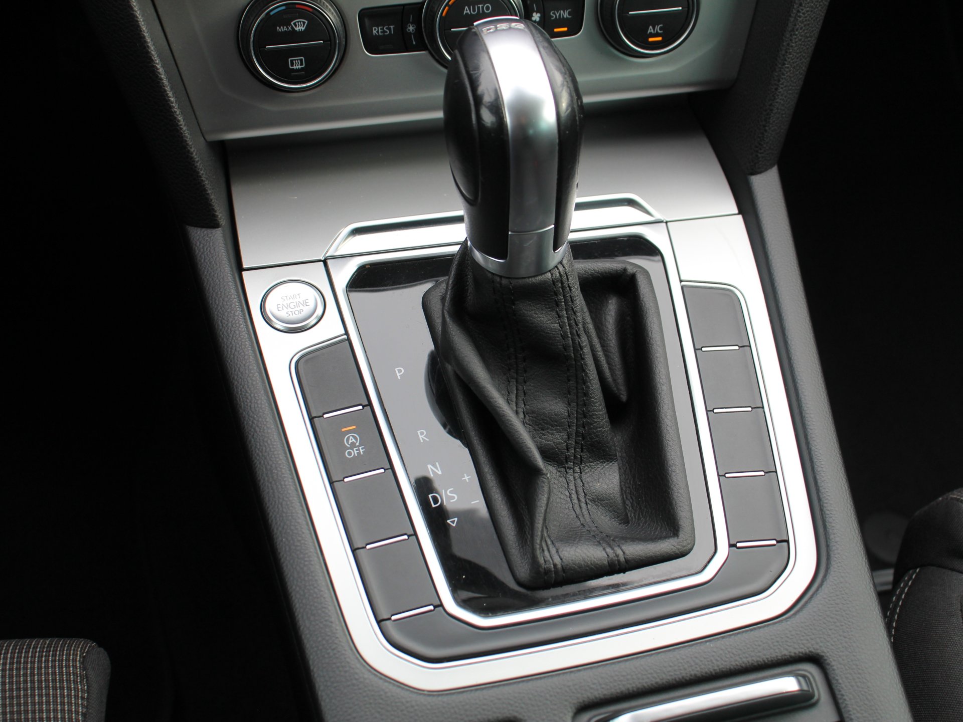 Naudoti Volkswagen Passat automobiliai