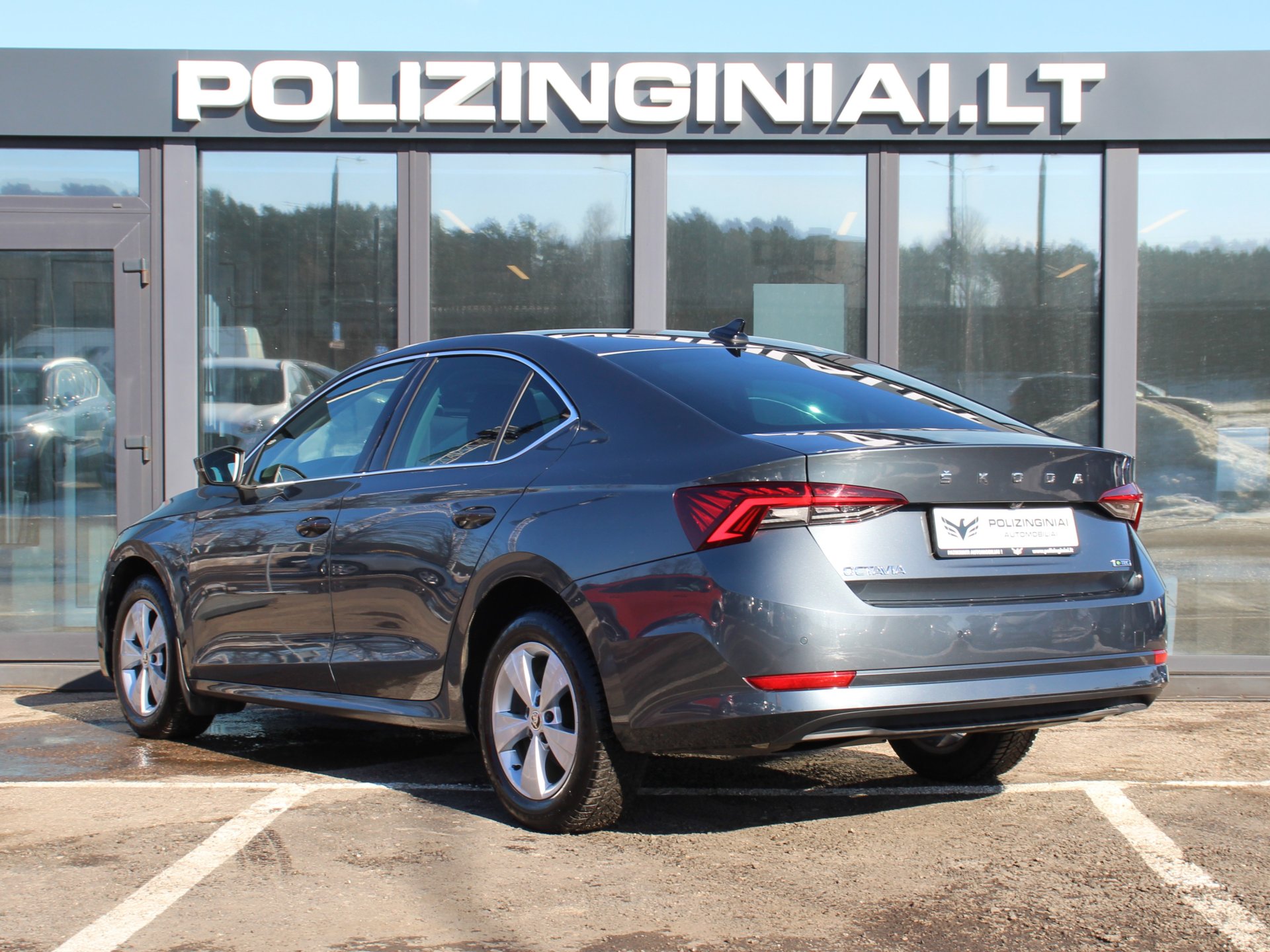 Naudoti Skoda Octavia automobiliai
