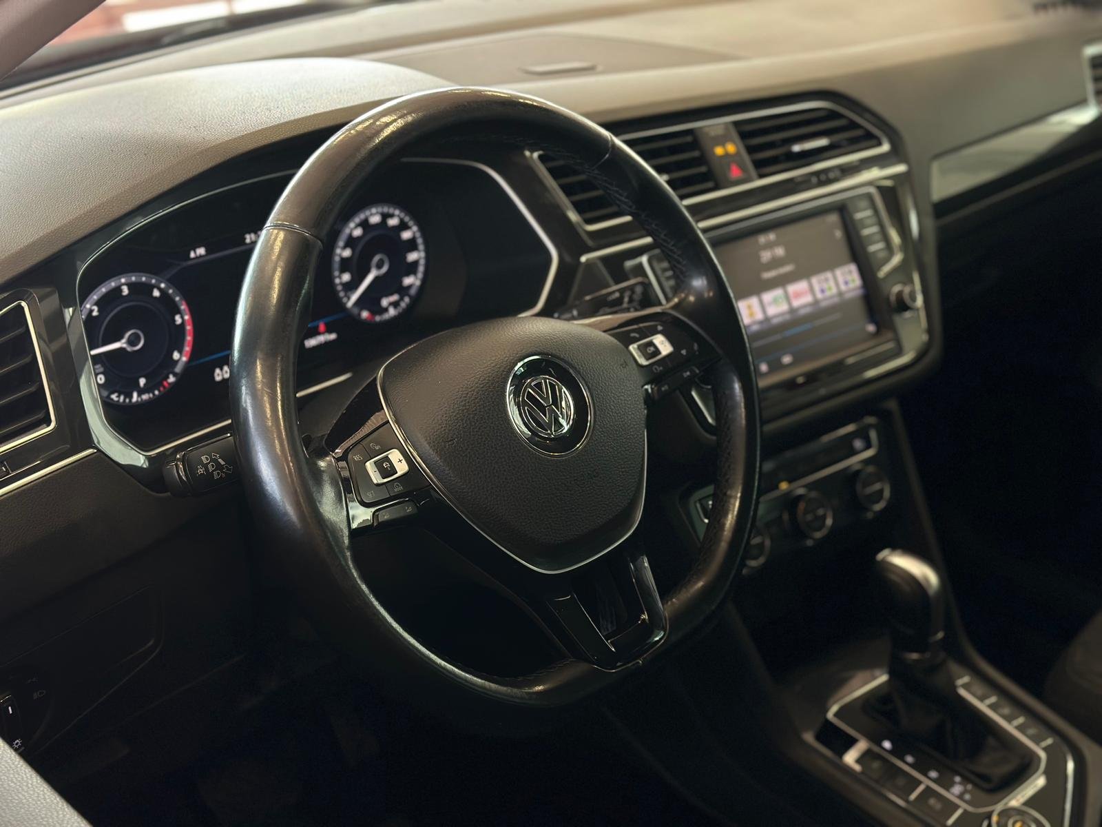 Naudoti Volkswagen Tiguan automobiliai