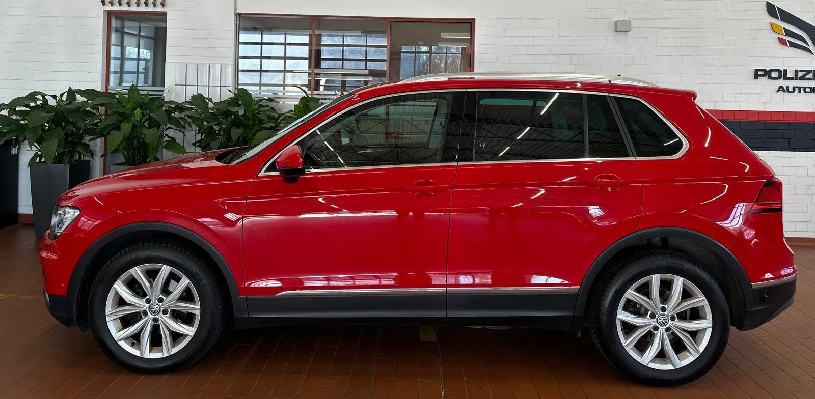 Naudoti Volkswagen Tiguan automobiliai