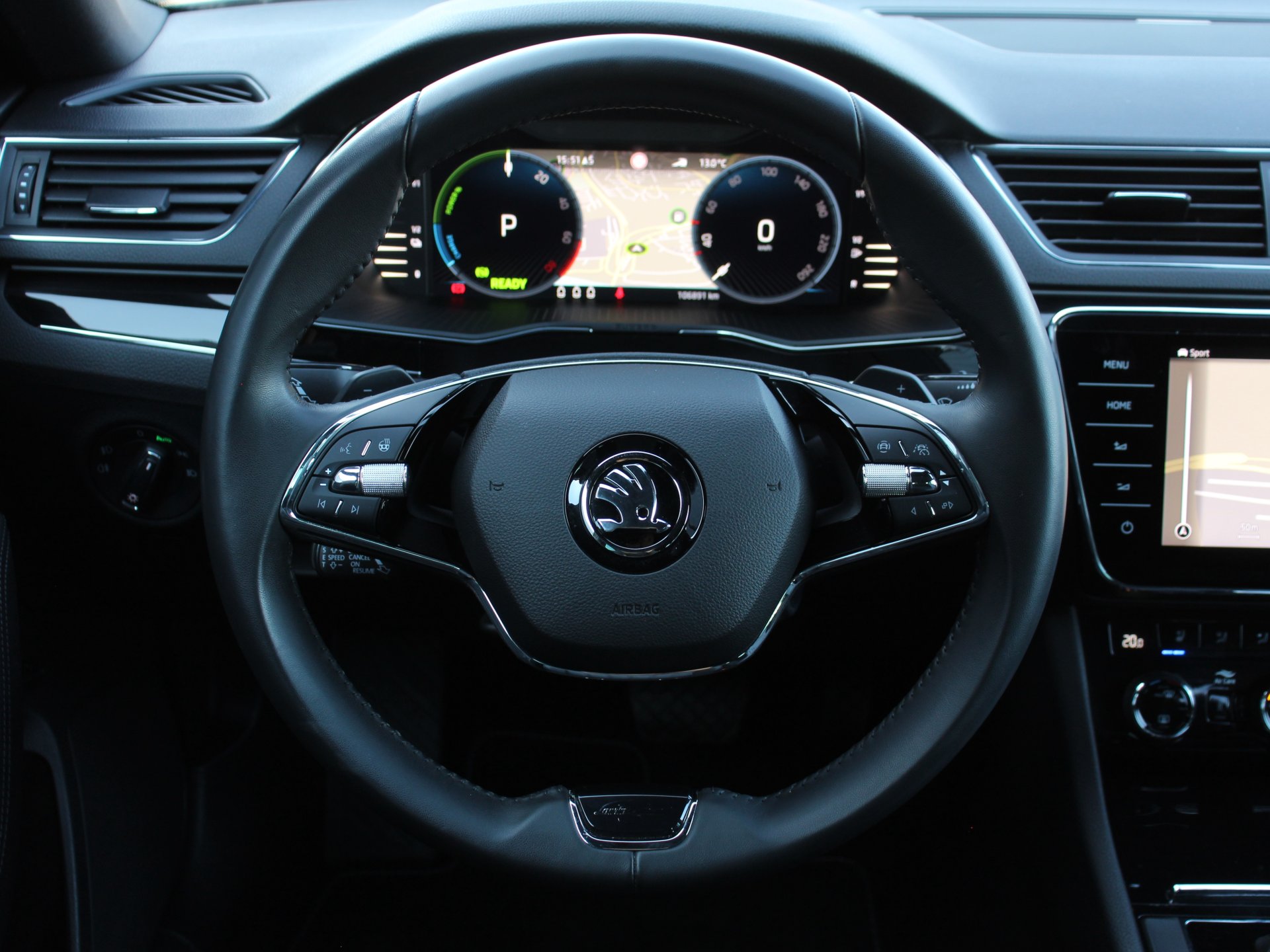 Naudoti Skoda Superb automobiliai
