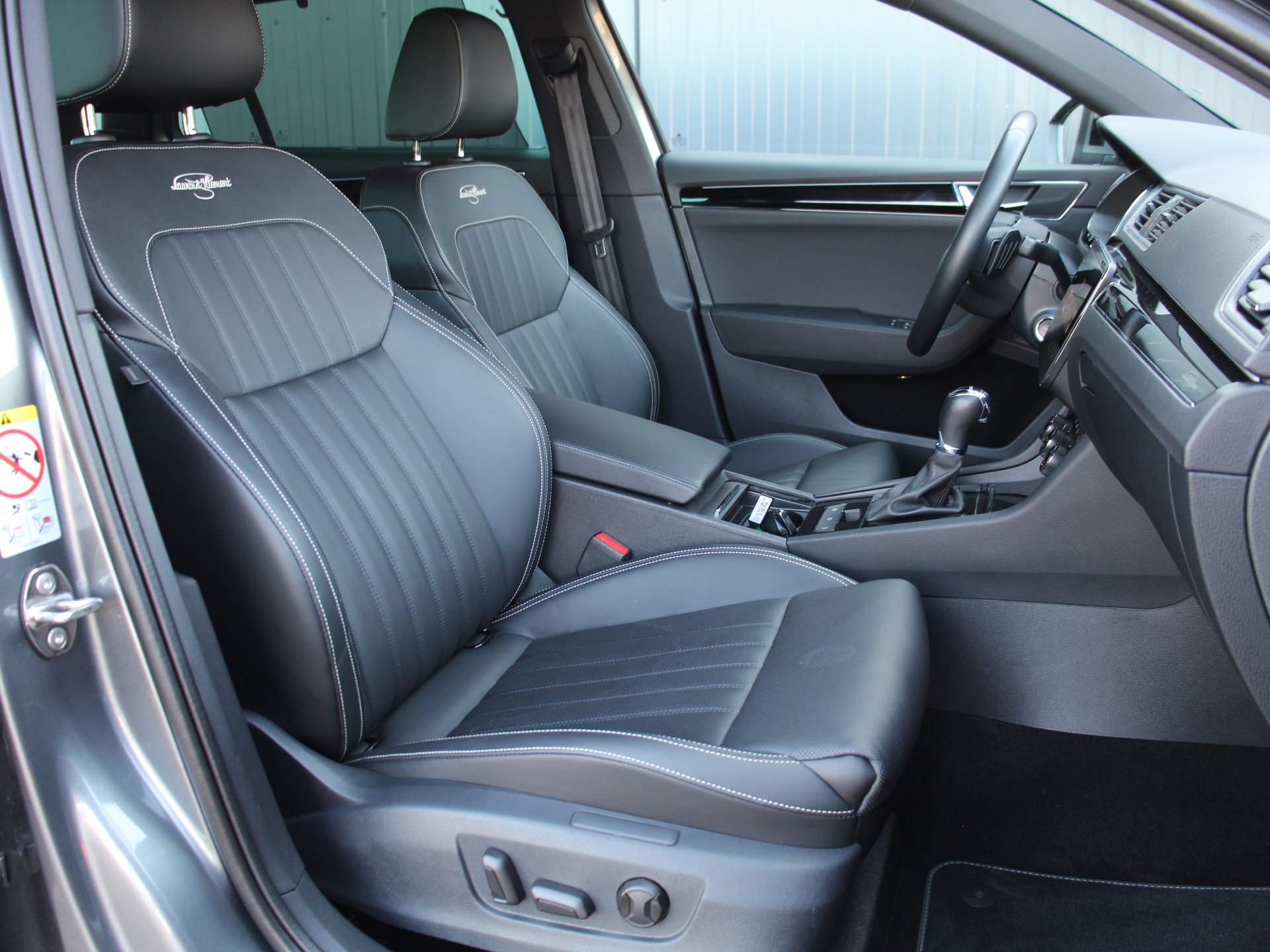 Naudoti Skoda Superb automobiliai