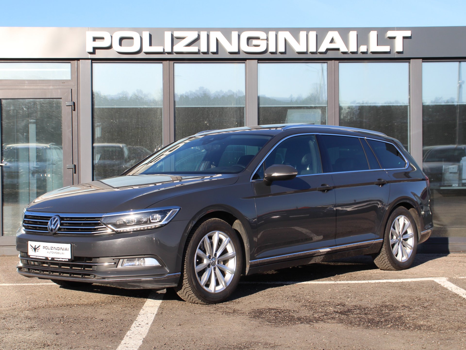 Naudoti Volkswagen Passat automobiliai