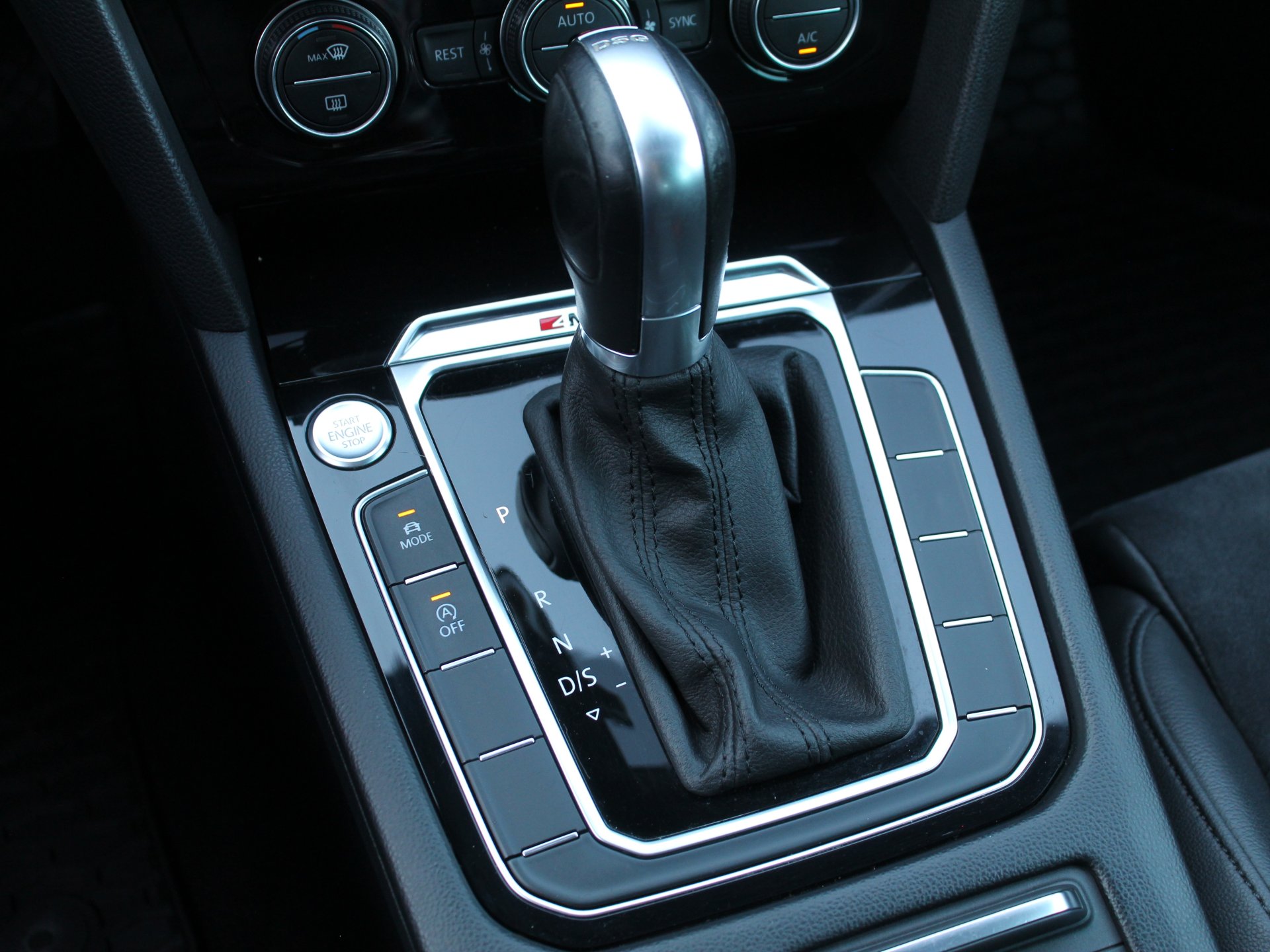Naudoti Volkswagen Passat automobiliai