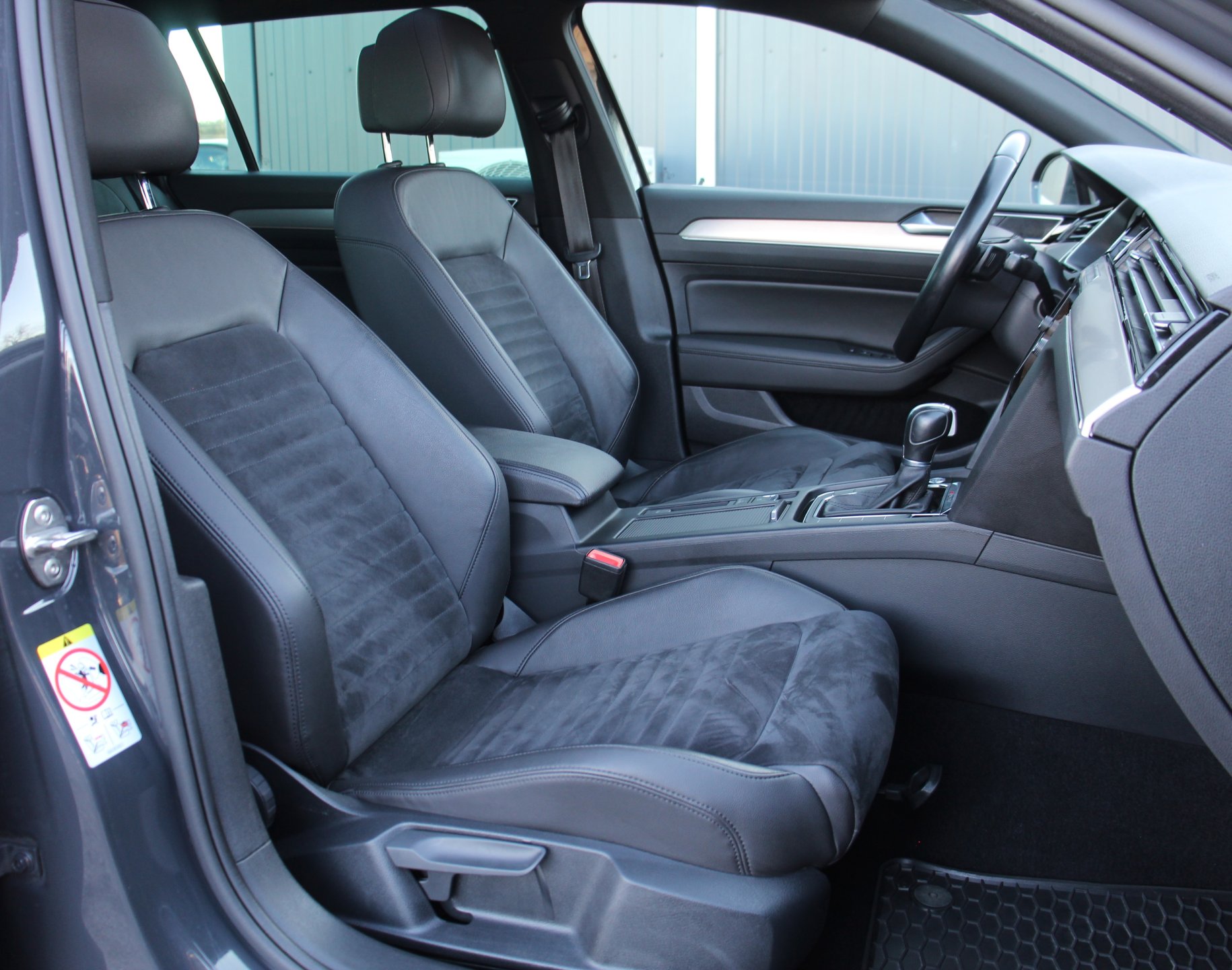 Naudoti Volkswagen Passat automobiliai
