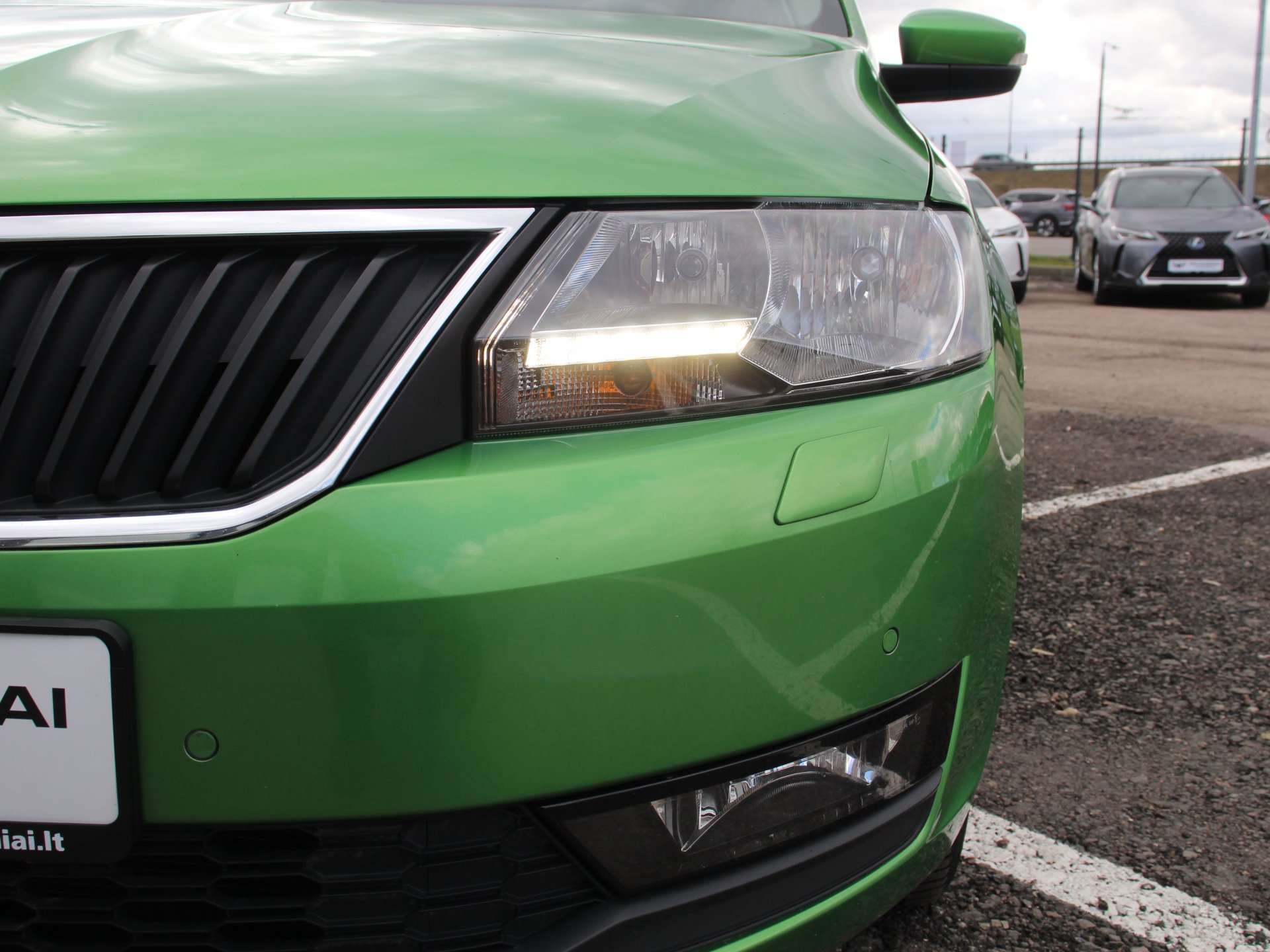Naudoti Skoda Rapid automobiliai