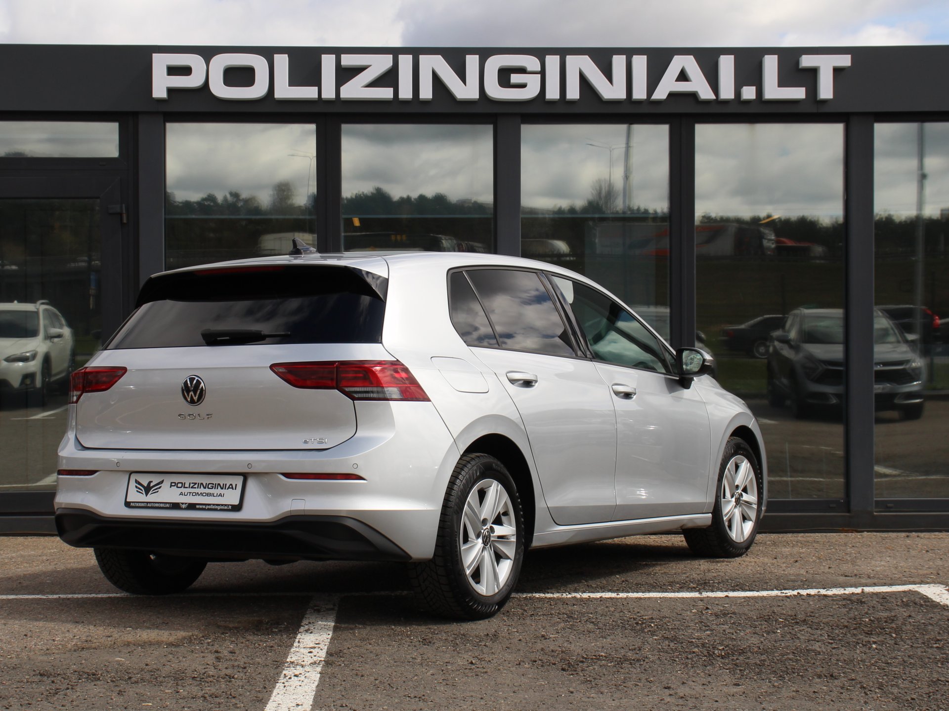 Naudoti Volkswagen Golf automobiliai