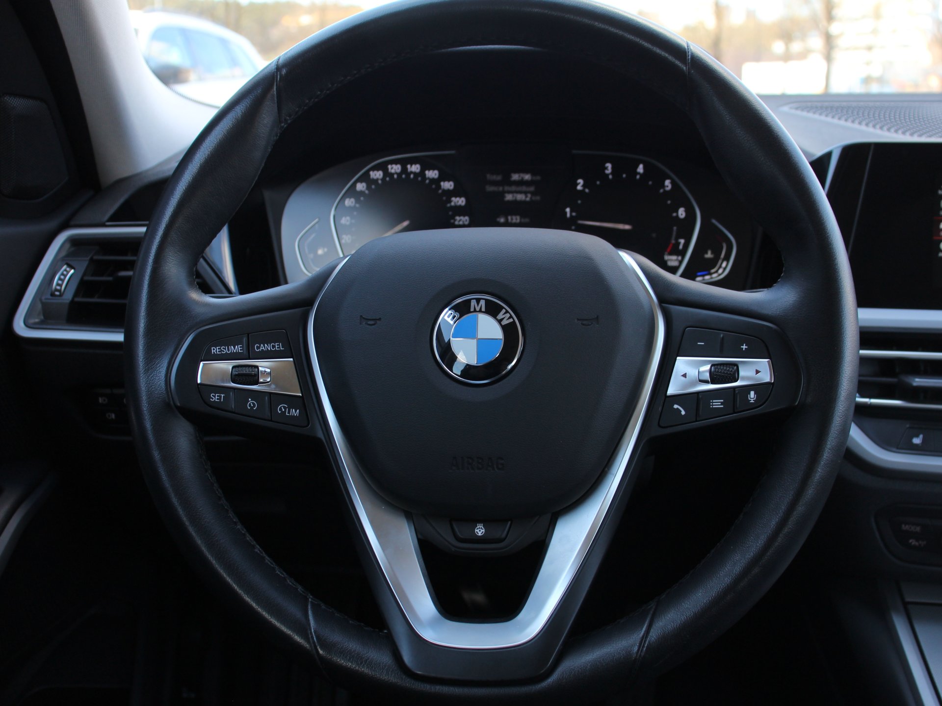 Naudoti BMW 318 automobiliai