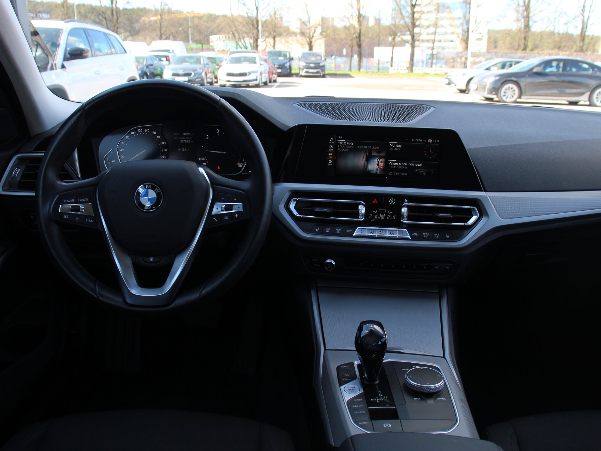 Naudoti BMW 318 automobiliai