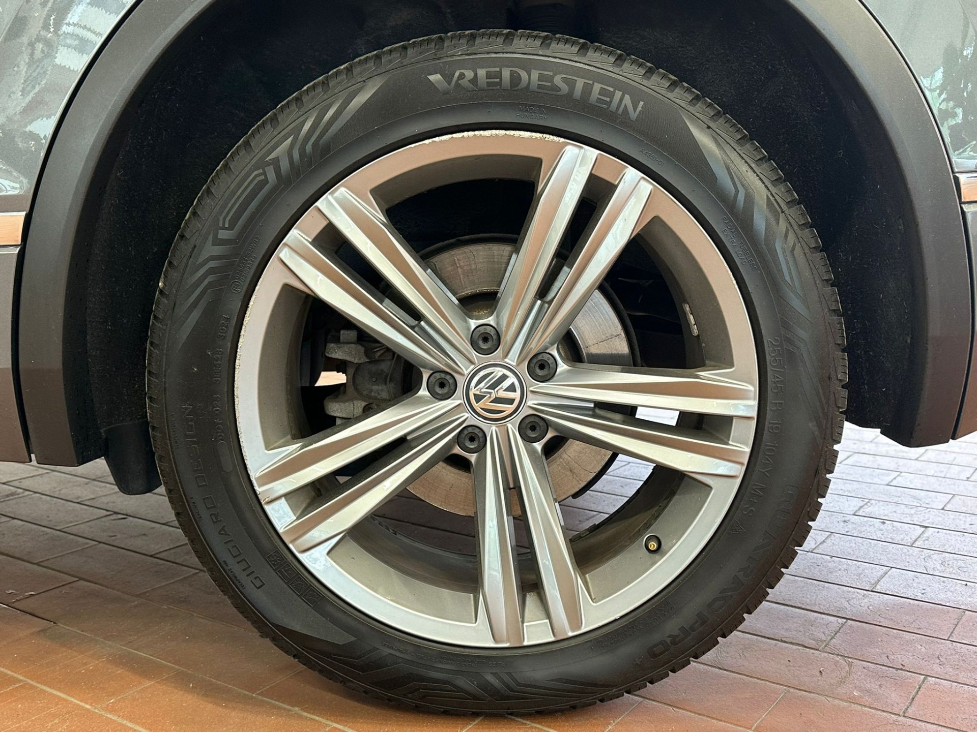 Naudoti Volkswagen Tiguan automobiliai