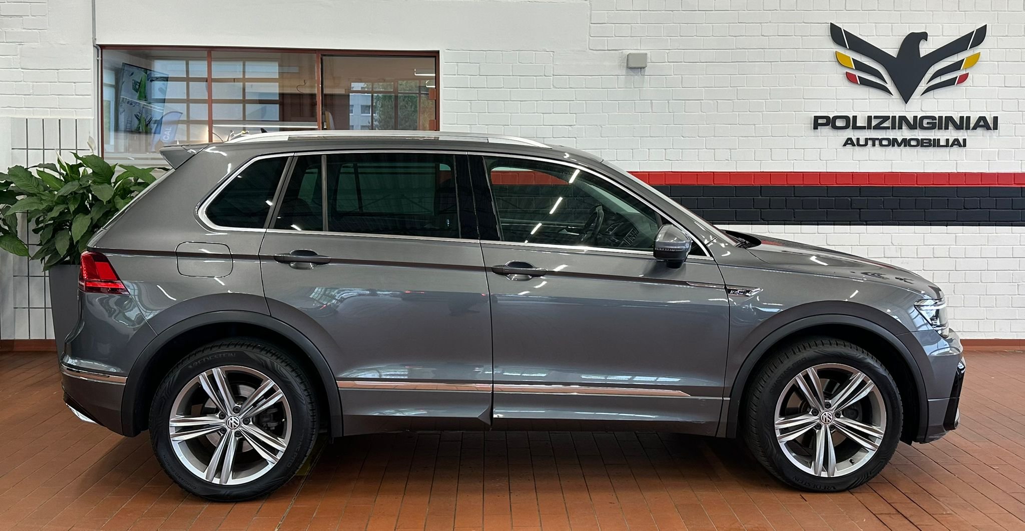 Naudoti Volkswagen Tiguan automobiliai