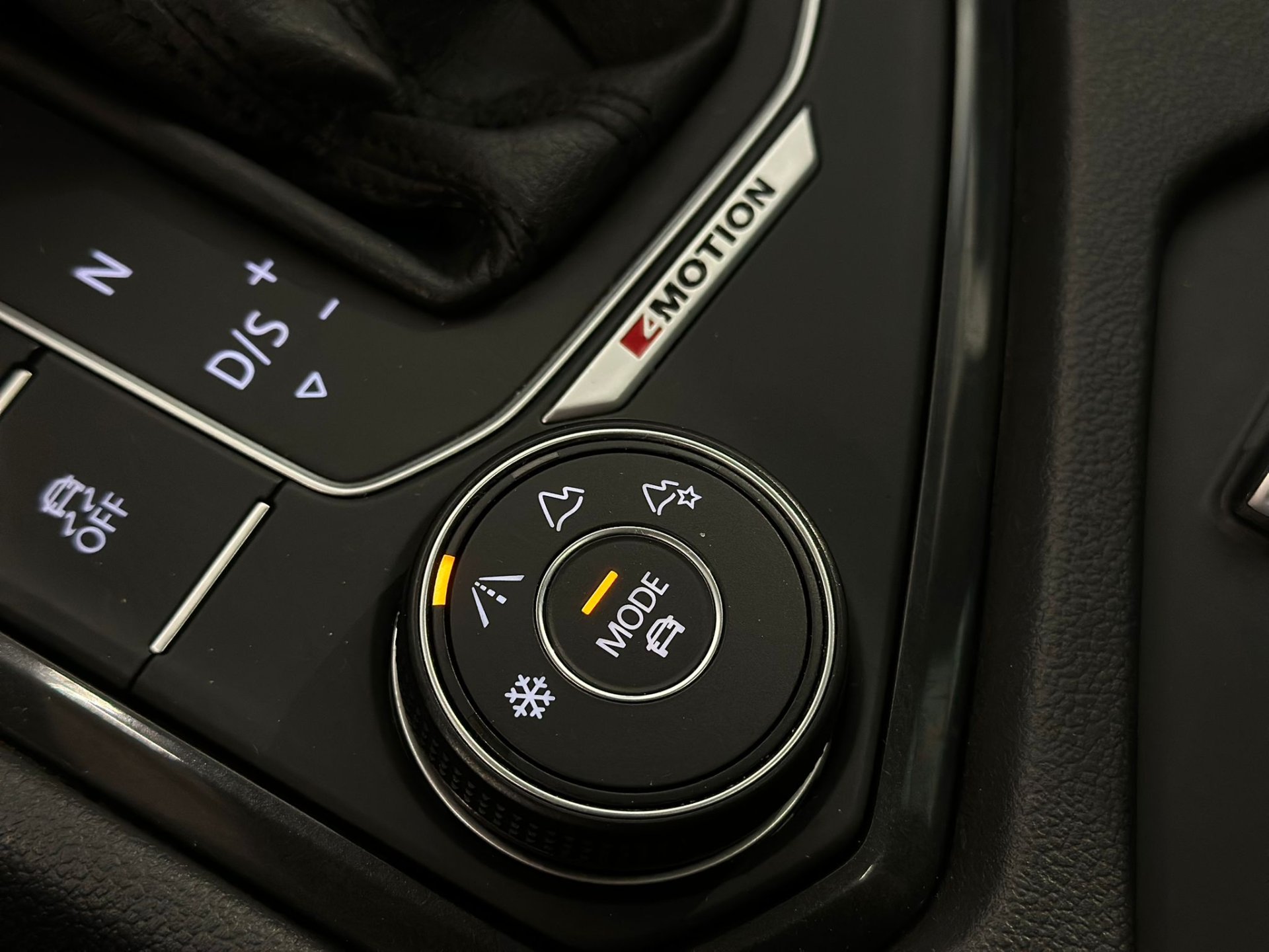 Naudoti Volkswagen Tiguan automobiliai