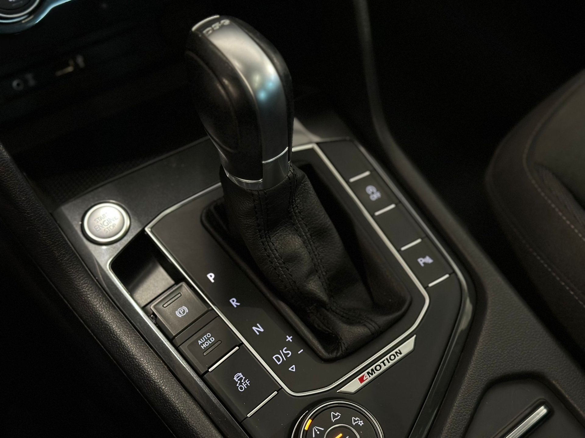 Naudoti Volkswagen Tiguan automobiliai