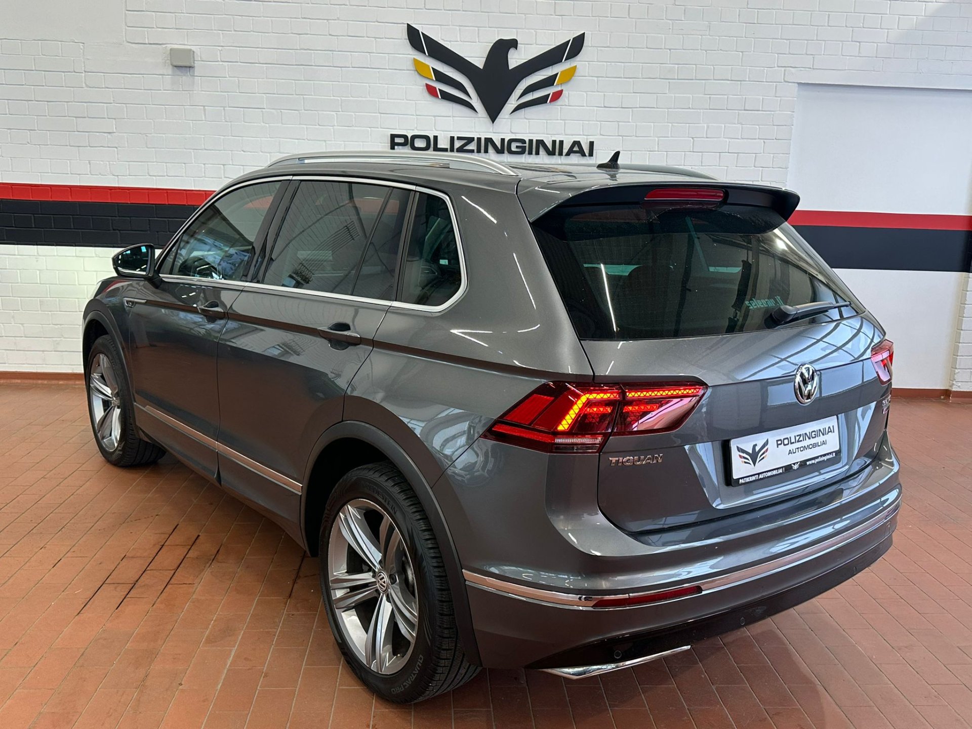 Naudoti Volkswagen Tiguan automobiliai