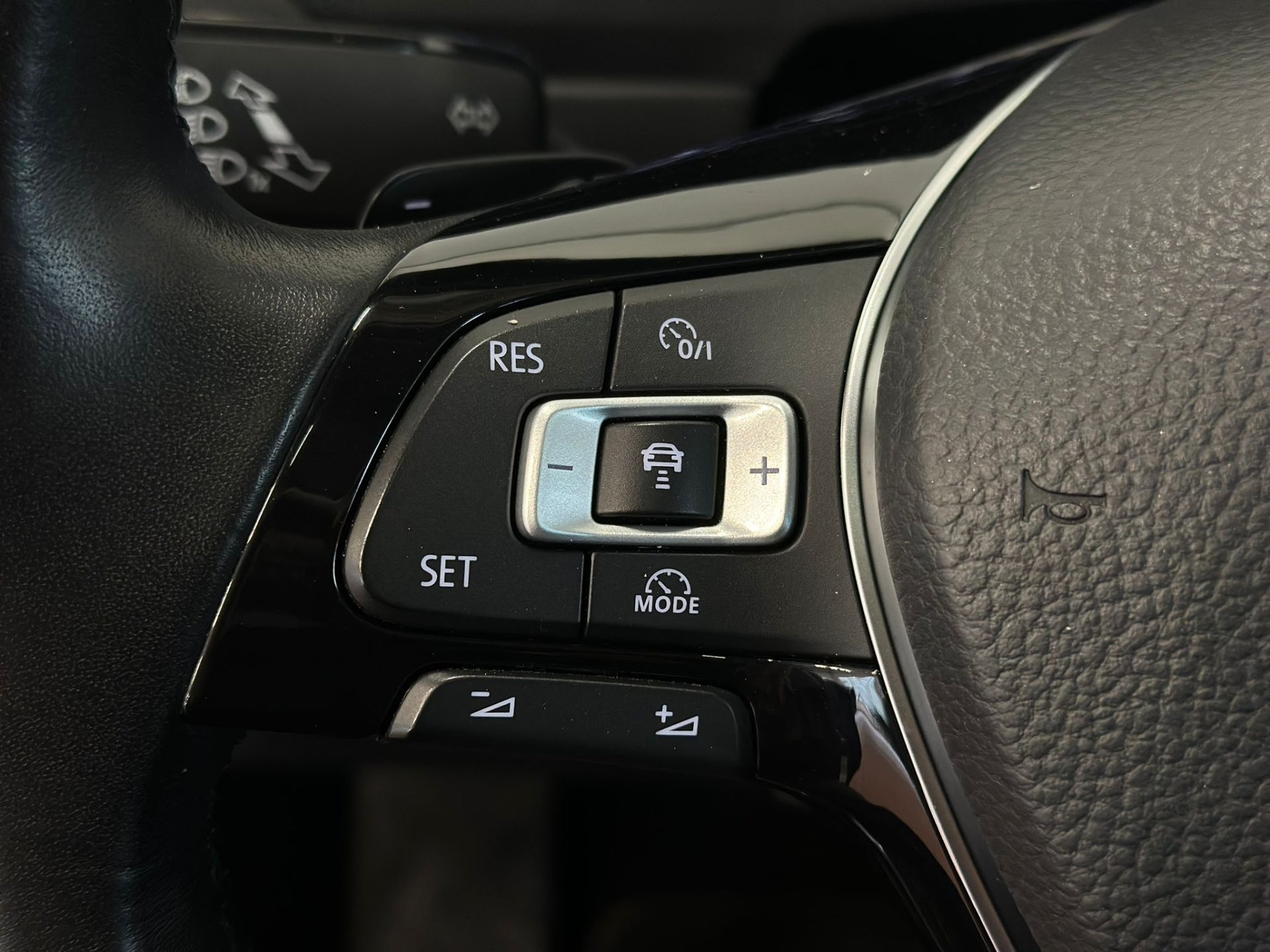 Naudoti Volkswagen Tiguan automobiliai