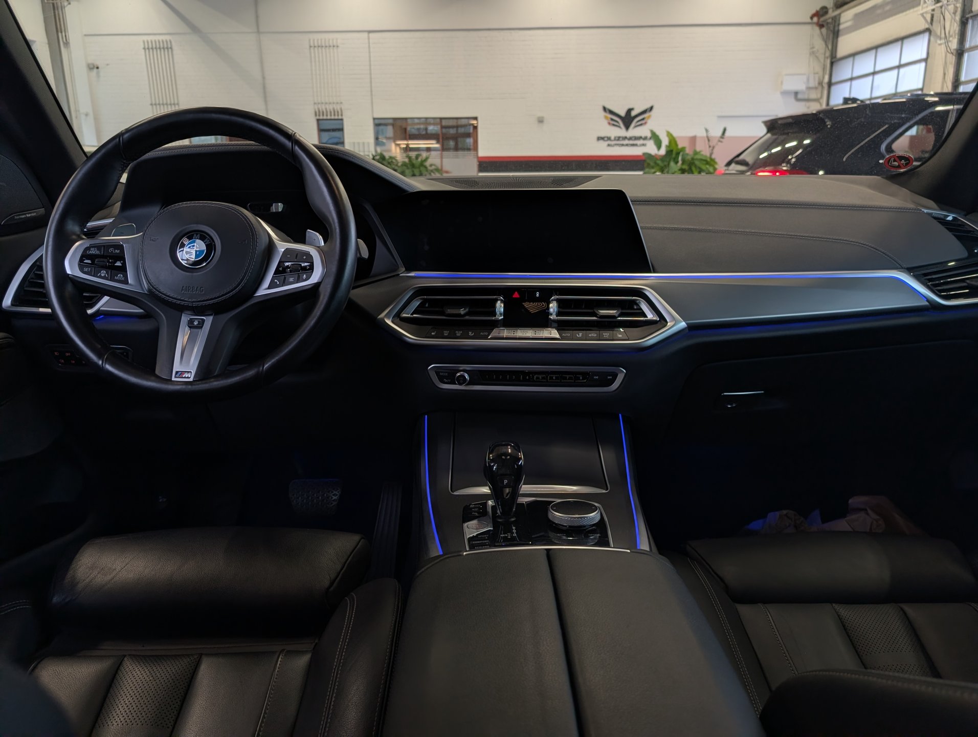 Naudoti BMW X5 automobiliai