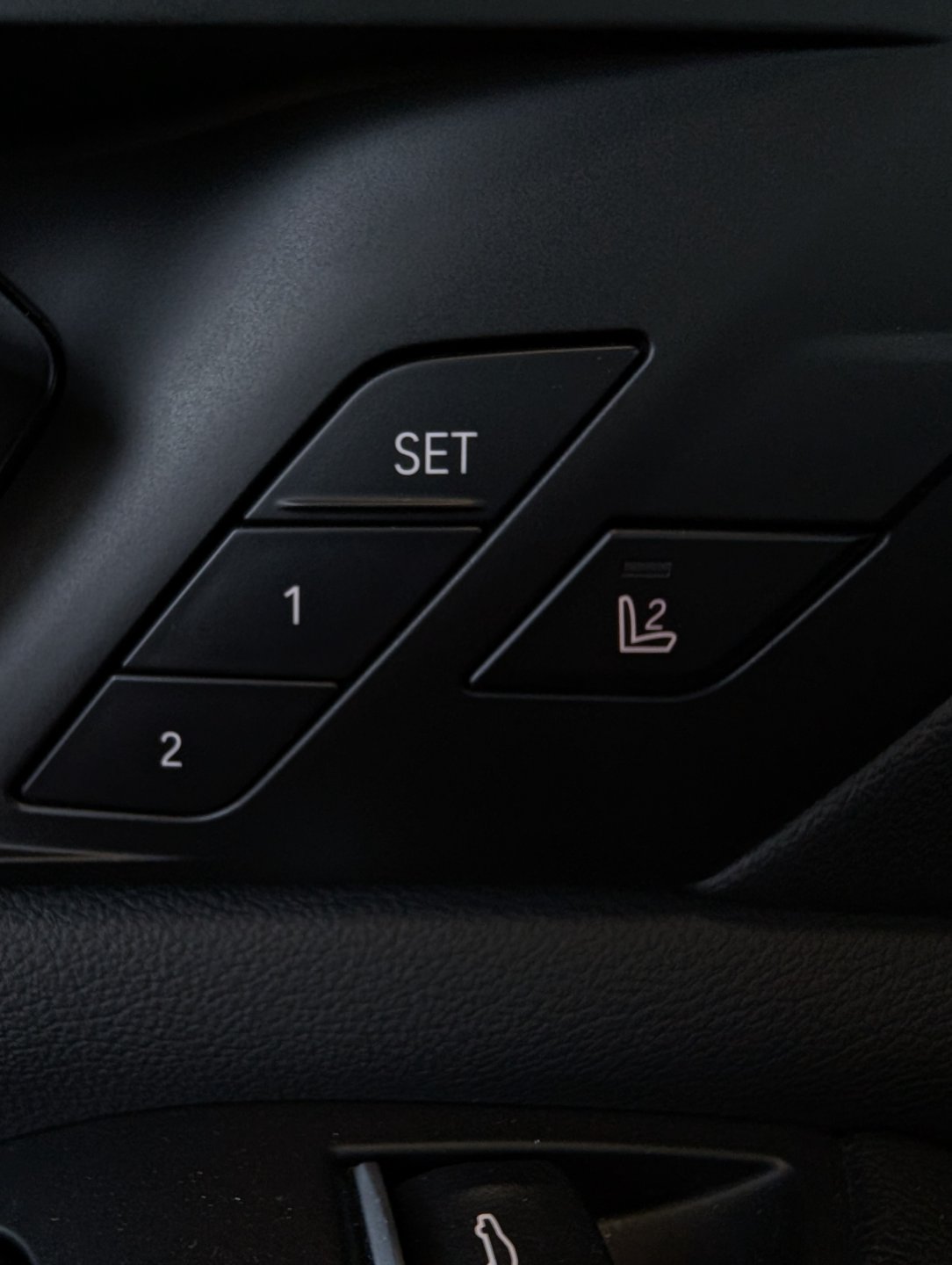 Naudoti BMW X5 automobiliai