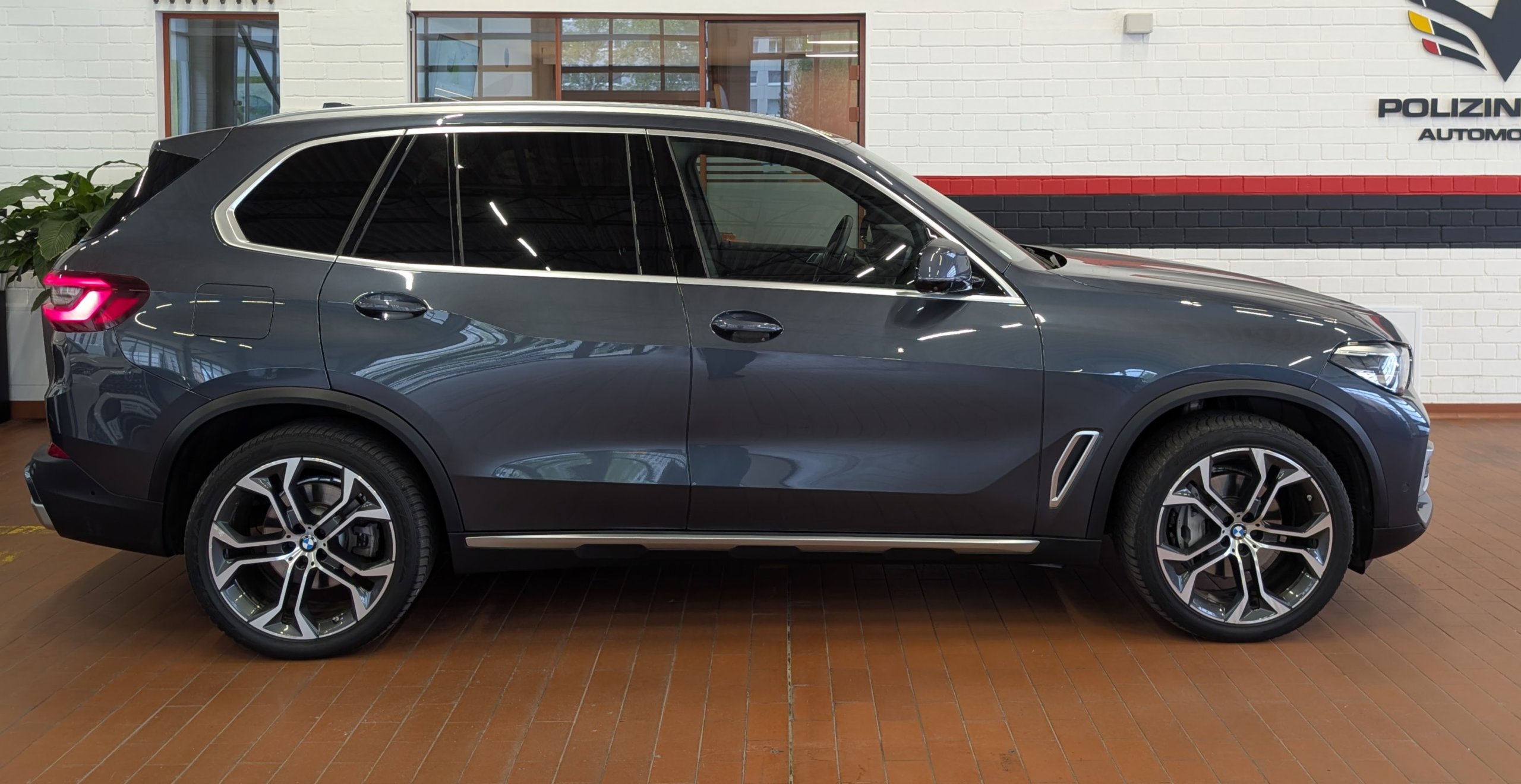 Naudoti BMW X5 automobiliai