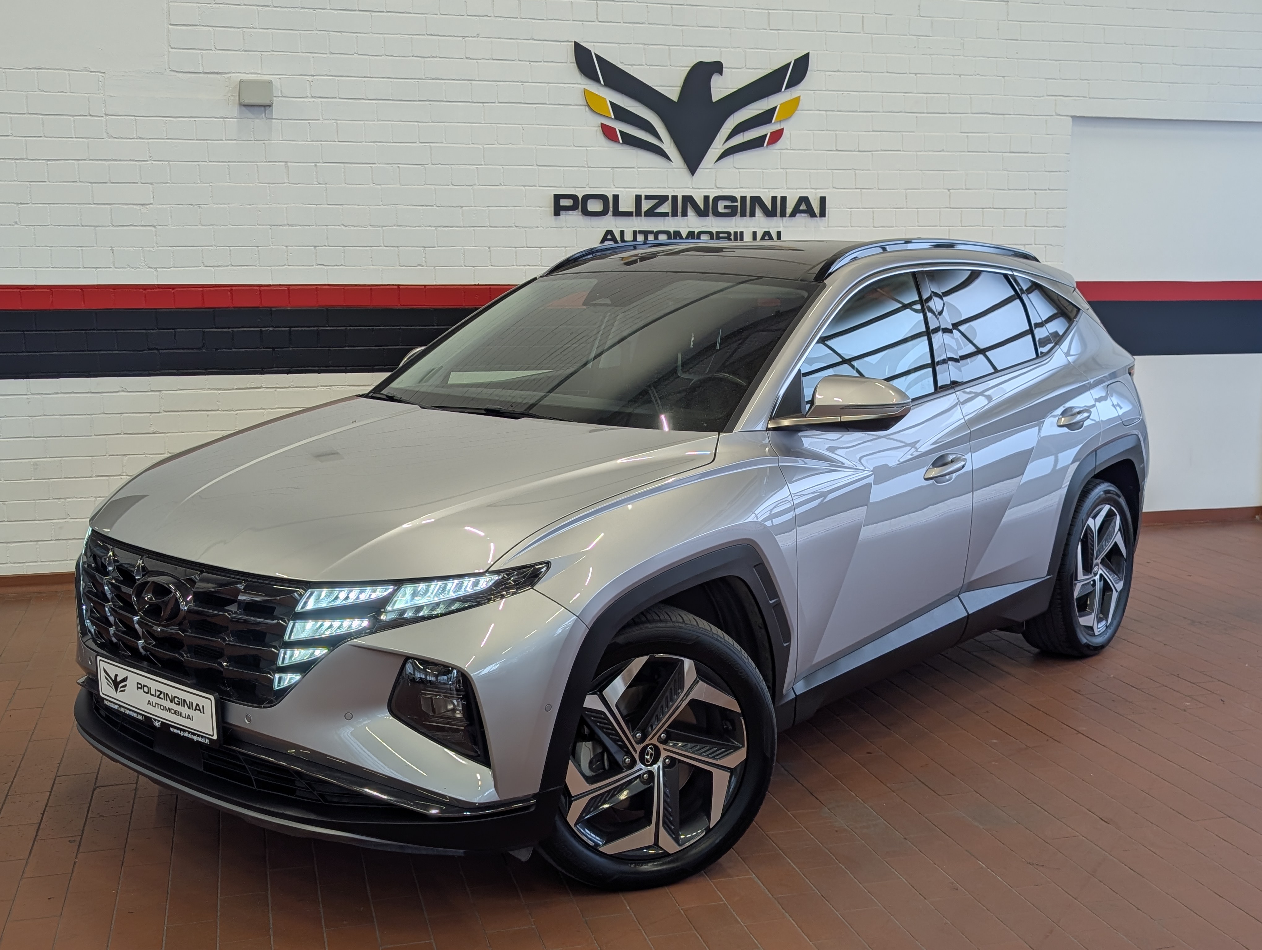 Naudoti Hyundai Tucson automobiliai