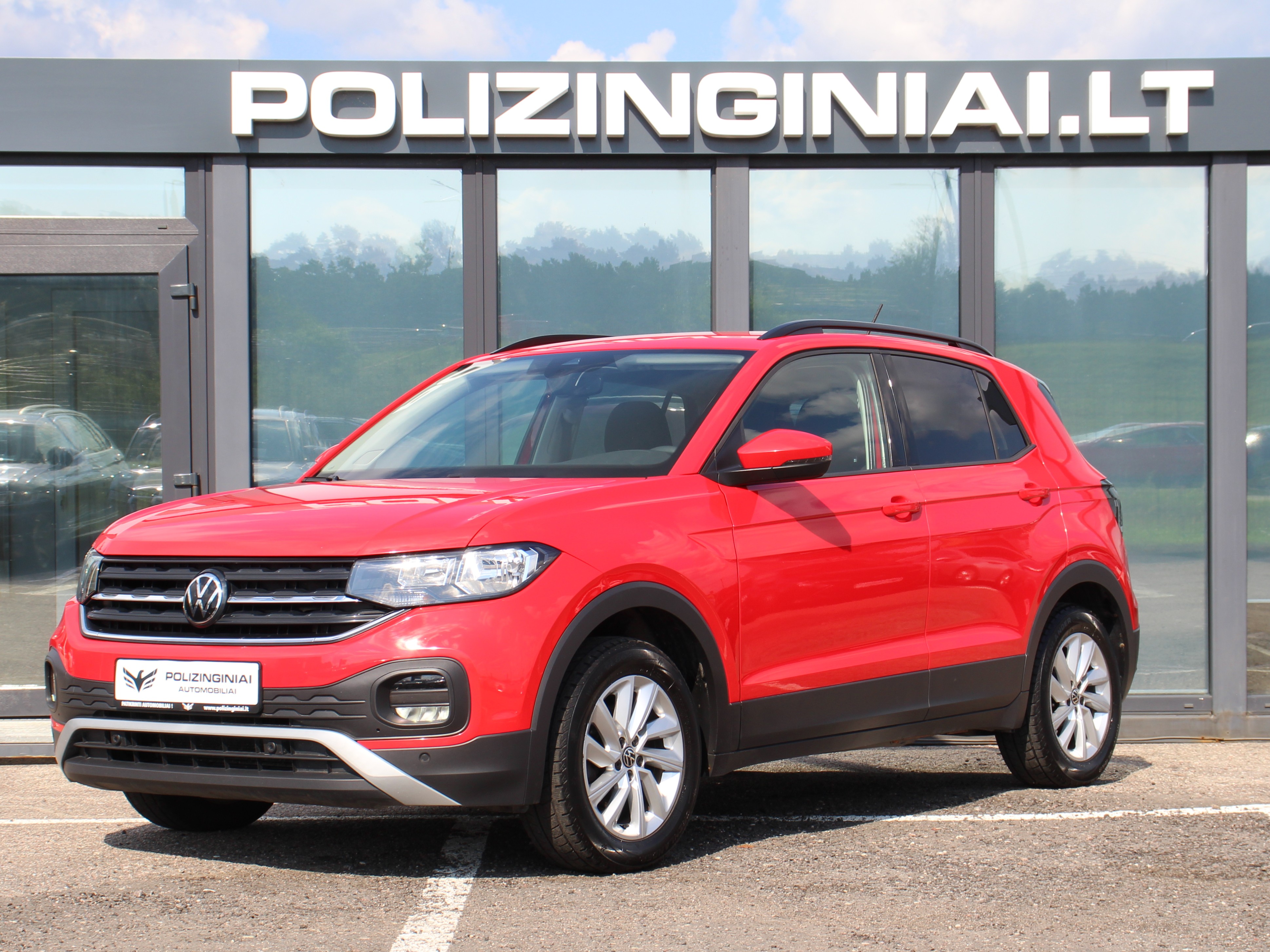 Naudoti Volkswagen T-Cross automobiliai