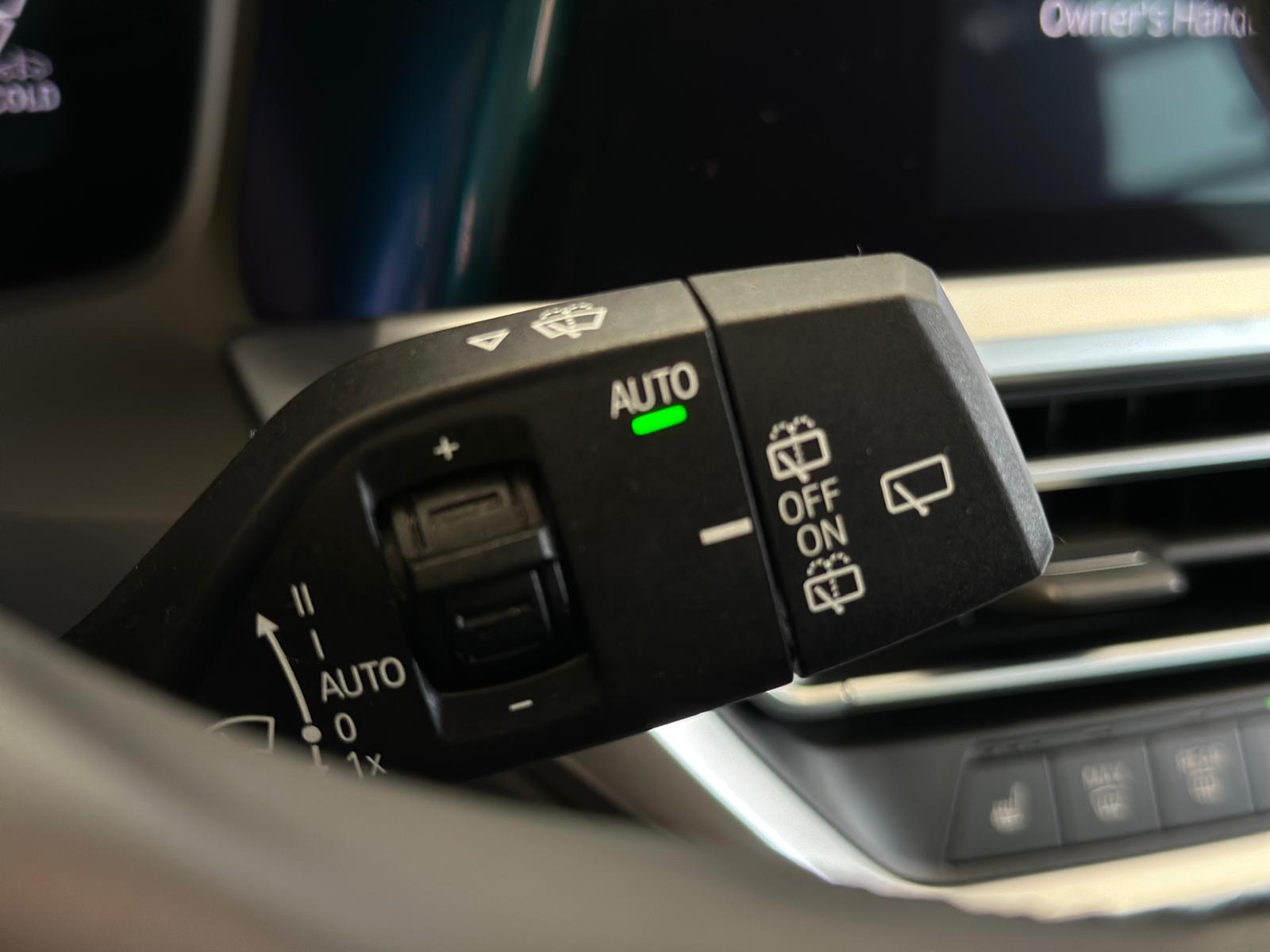 Naudoti BMW 320 automobiliai