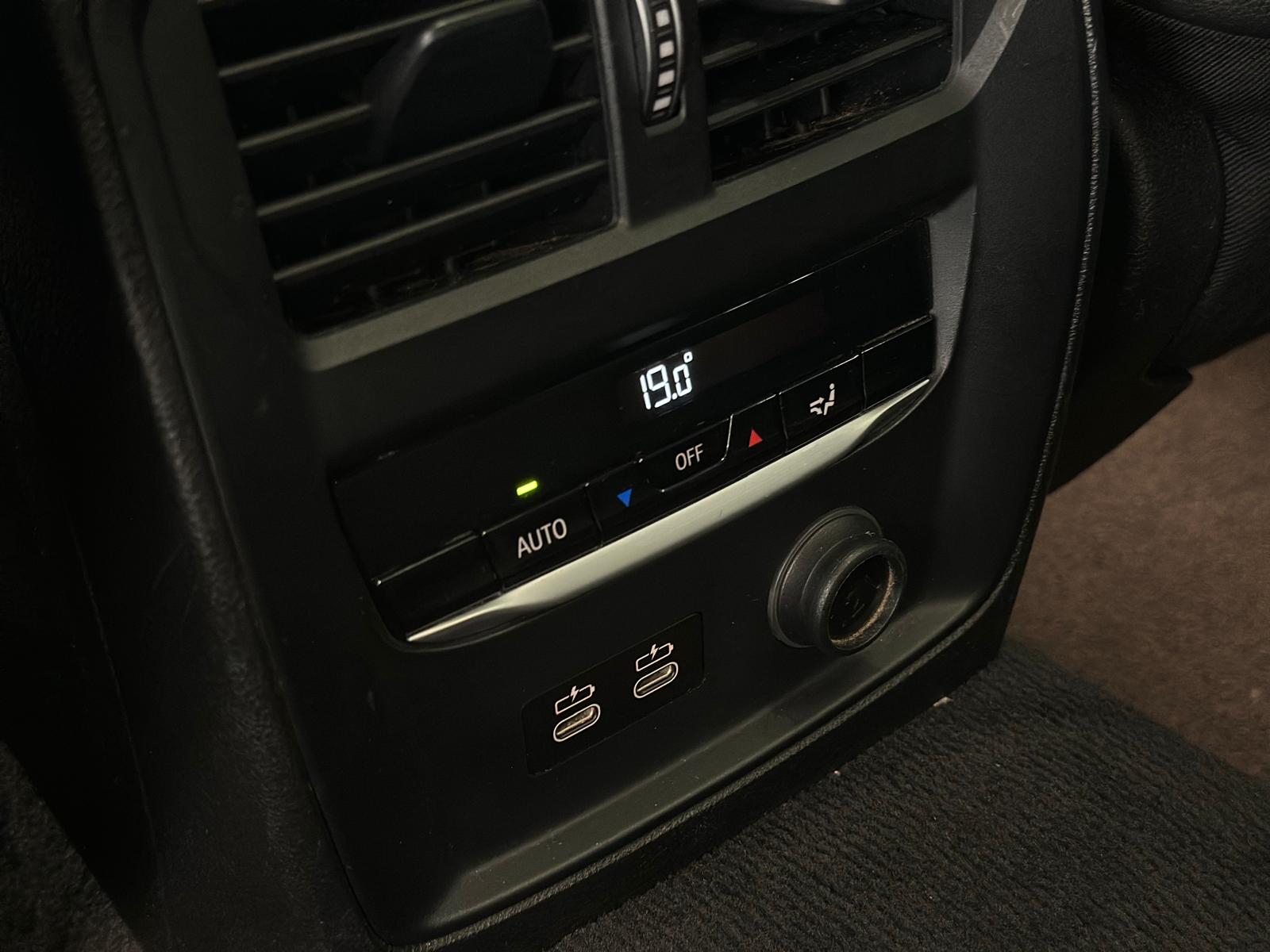 Naudoti BMW 320 automobiliai