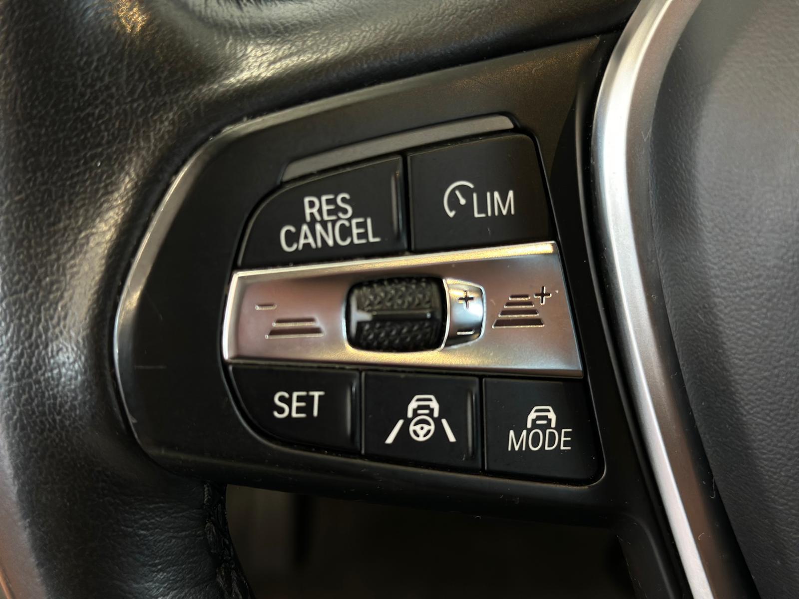 Naudoti BMW 320 automobiliai