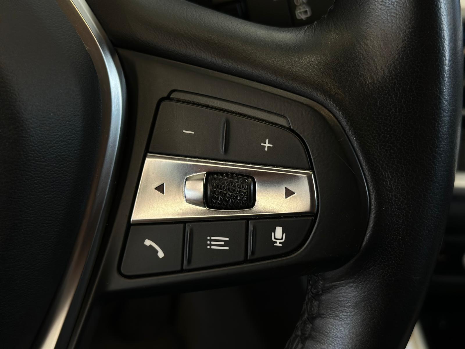 Naudoti BMW 320 automobiliai