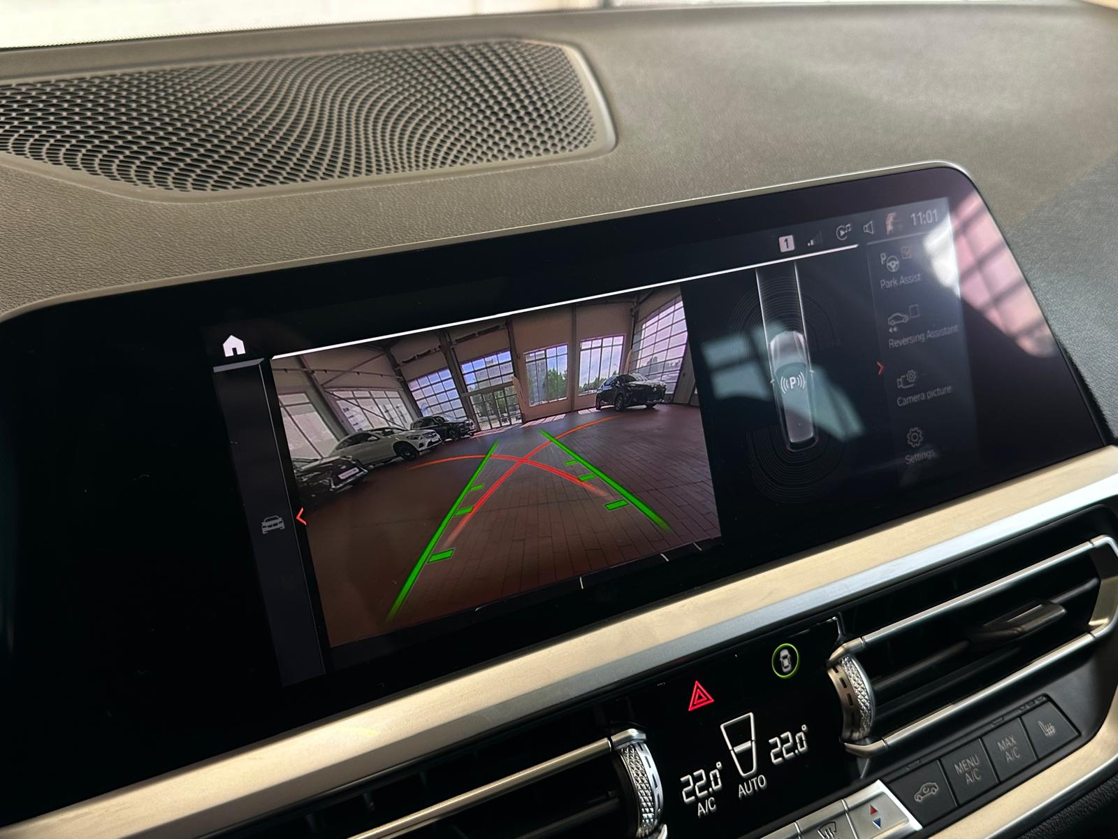 Naudoti BMW 320 automobiliai