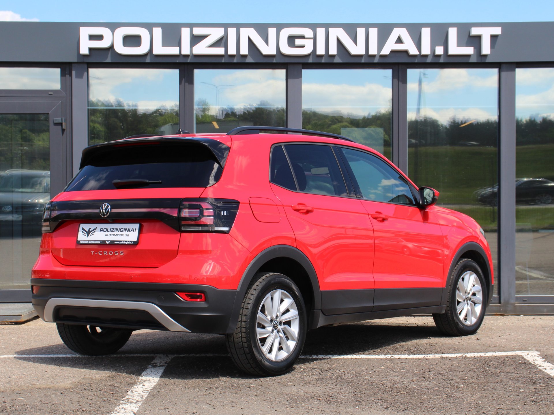 Naudoti Volkswagen T-Cross automobiliai