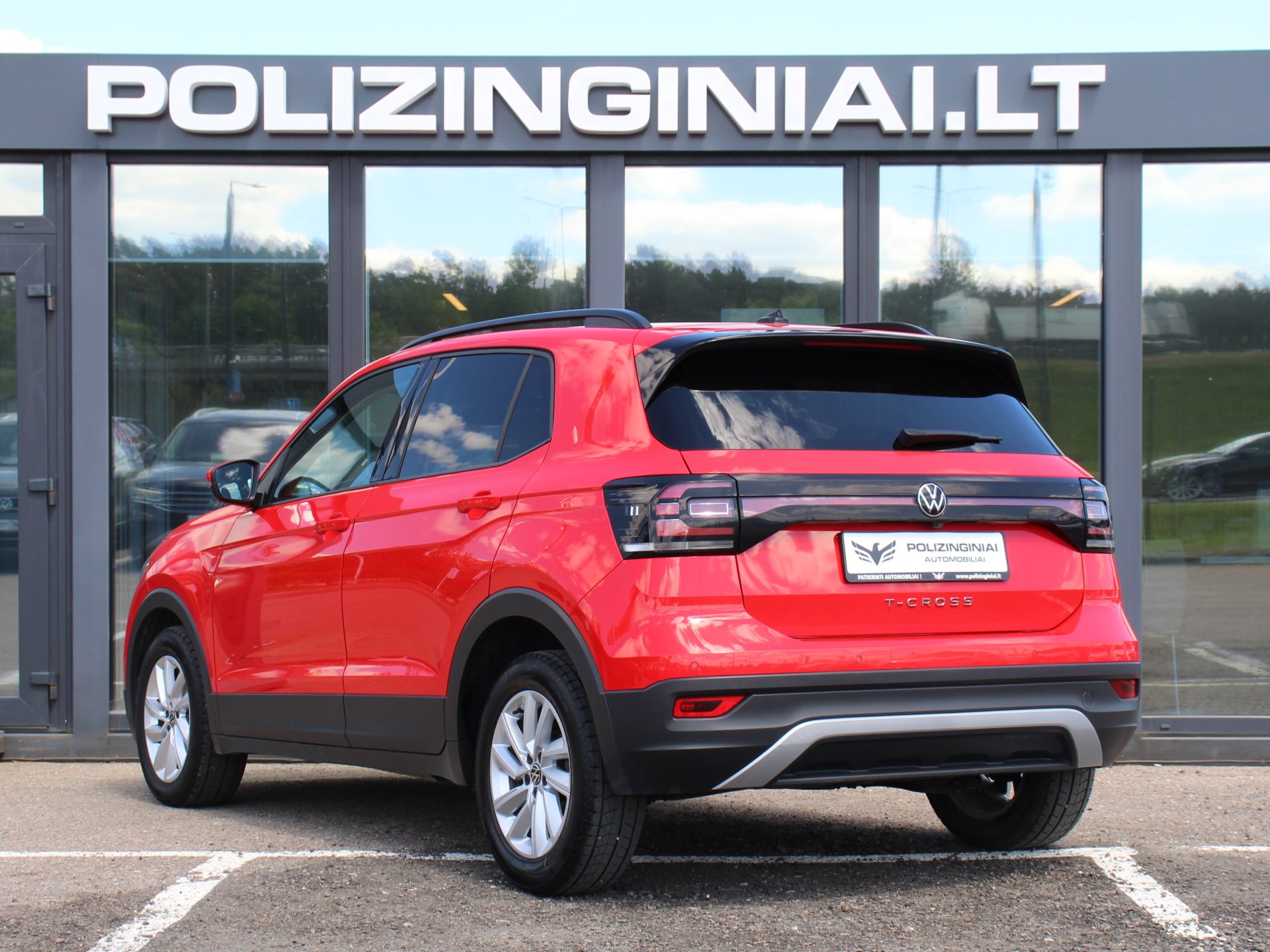 Naudoti Volkswagen T-Cross automobiliai