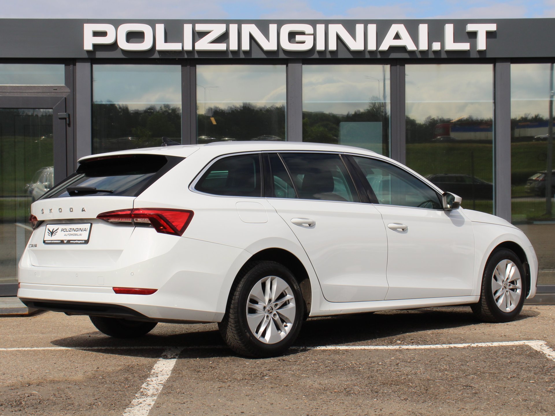 Naudoti Skoda Octavia automobiliai