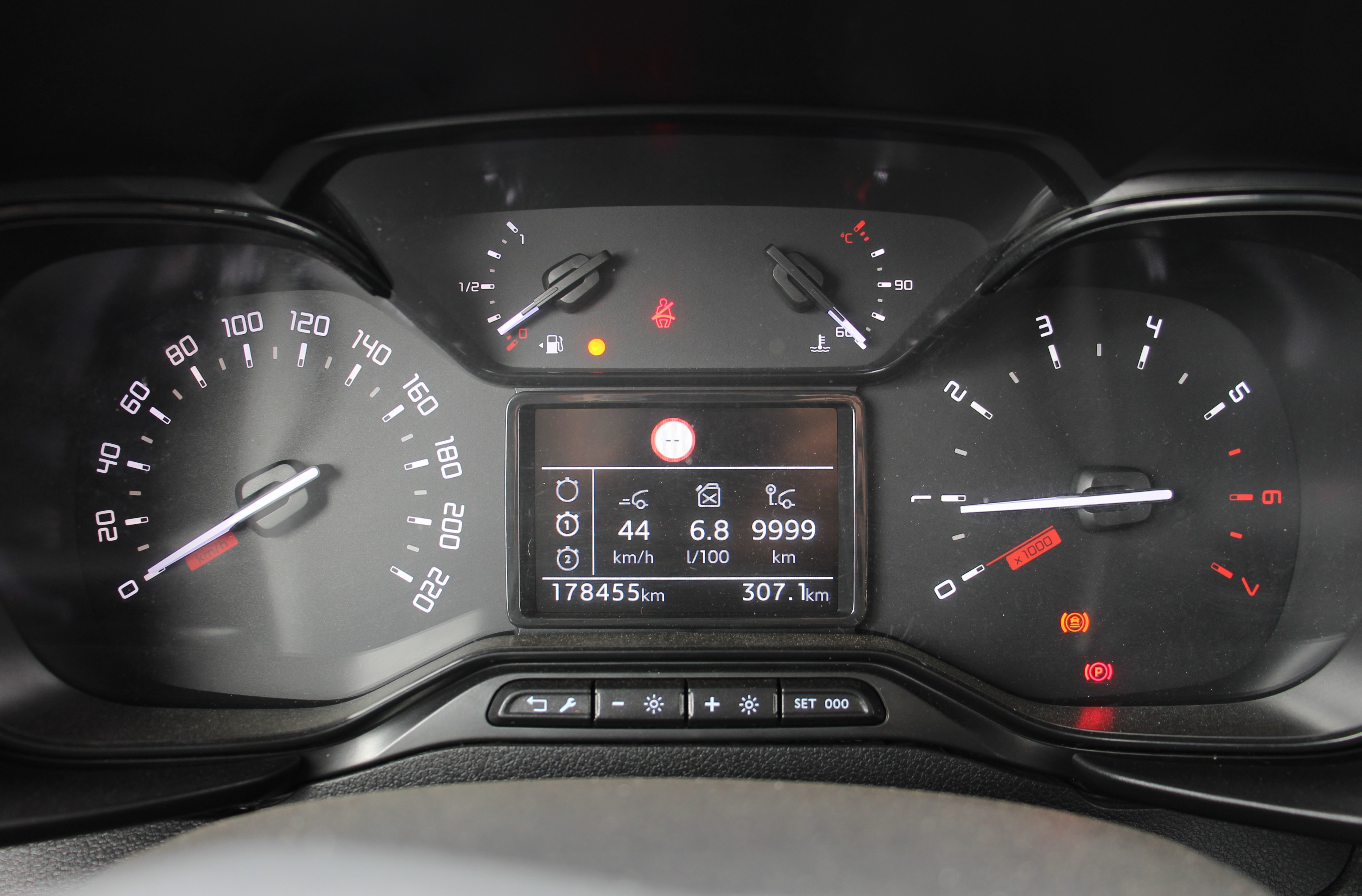 Naudoti Toyota Proace City Verso automobiliai