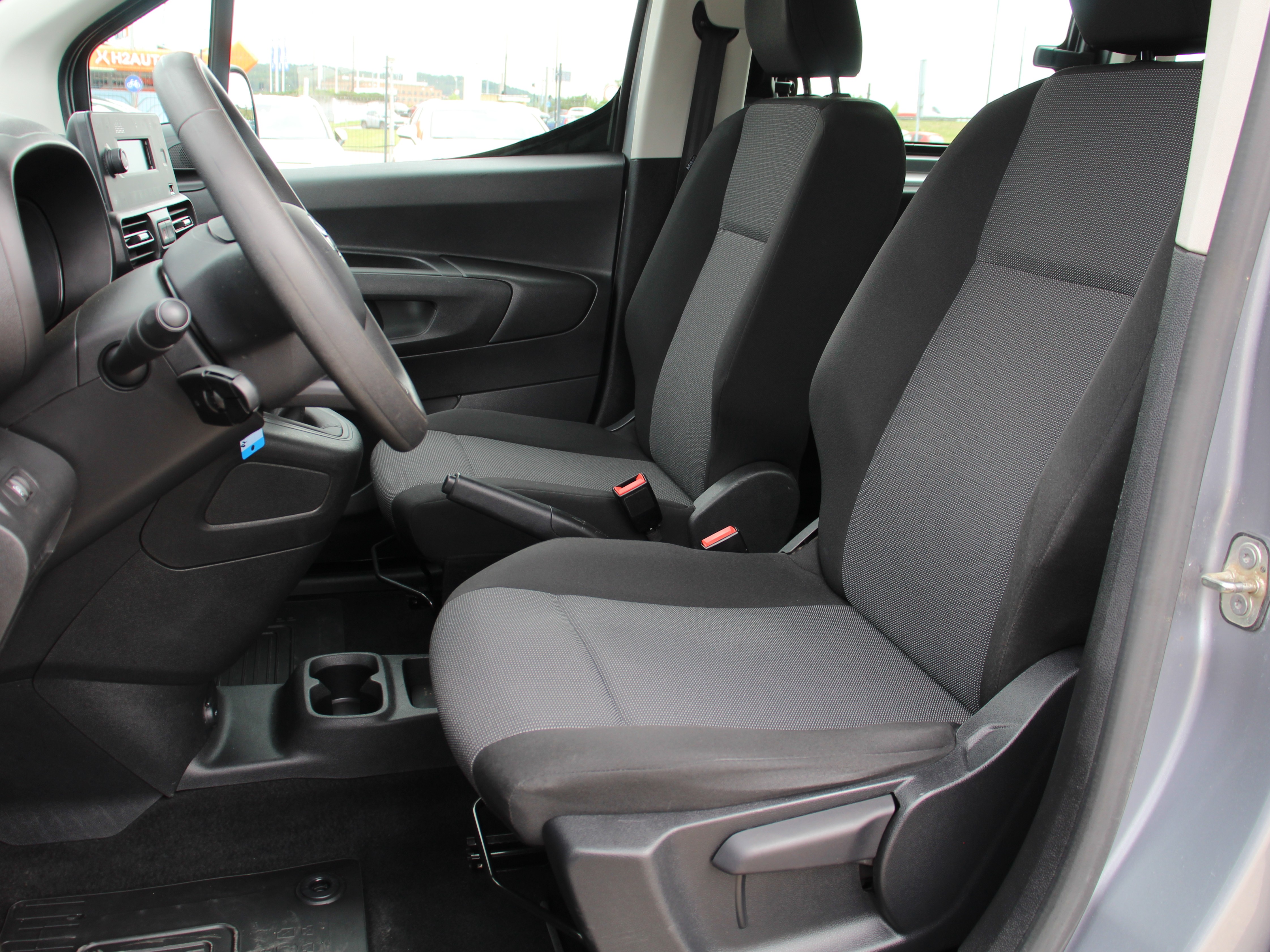 Naudoti Toyota Proace City Verso automobiliai