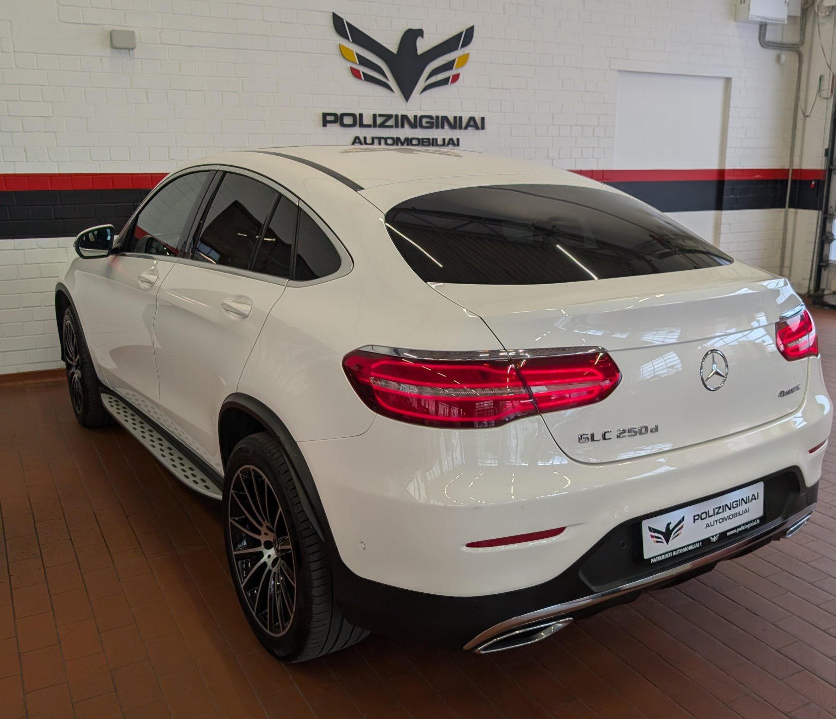 Naudoti Mercedes-Benz GLC Coupe 250 automobiliai