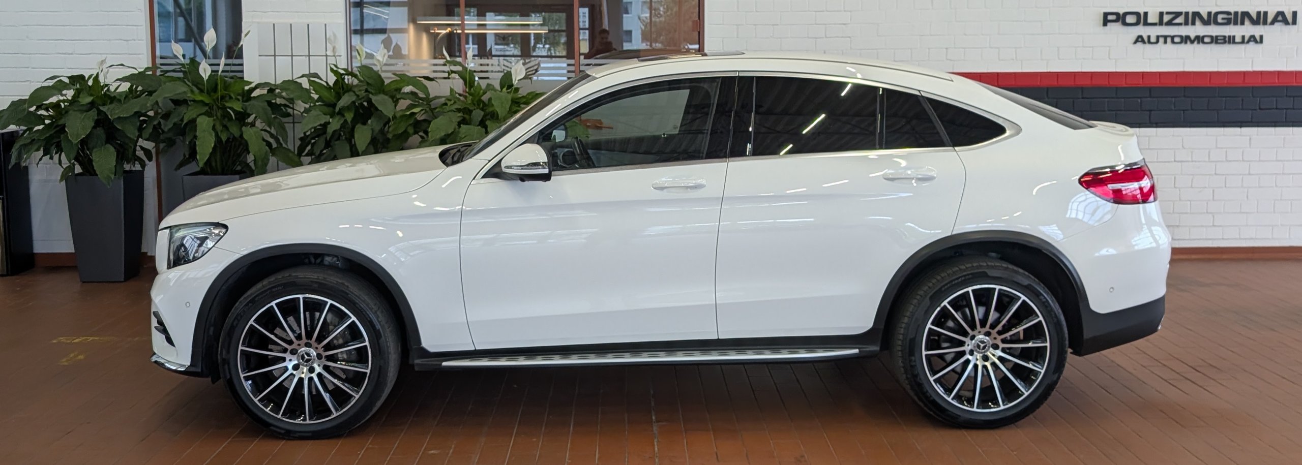 Naudoti Mercedes-Benz GLC Coupe 250 automobiliai
