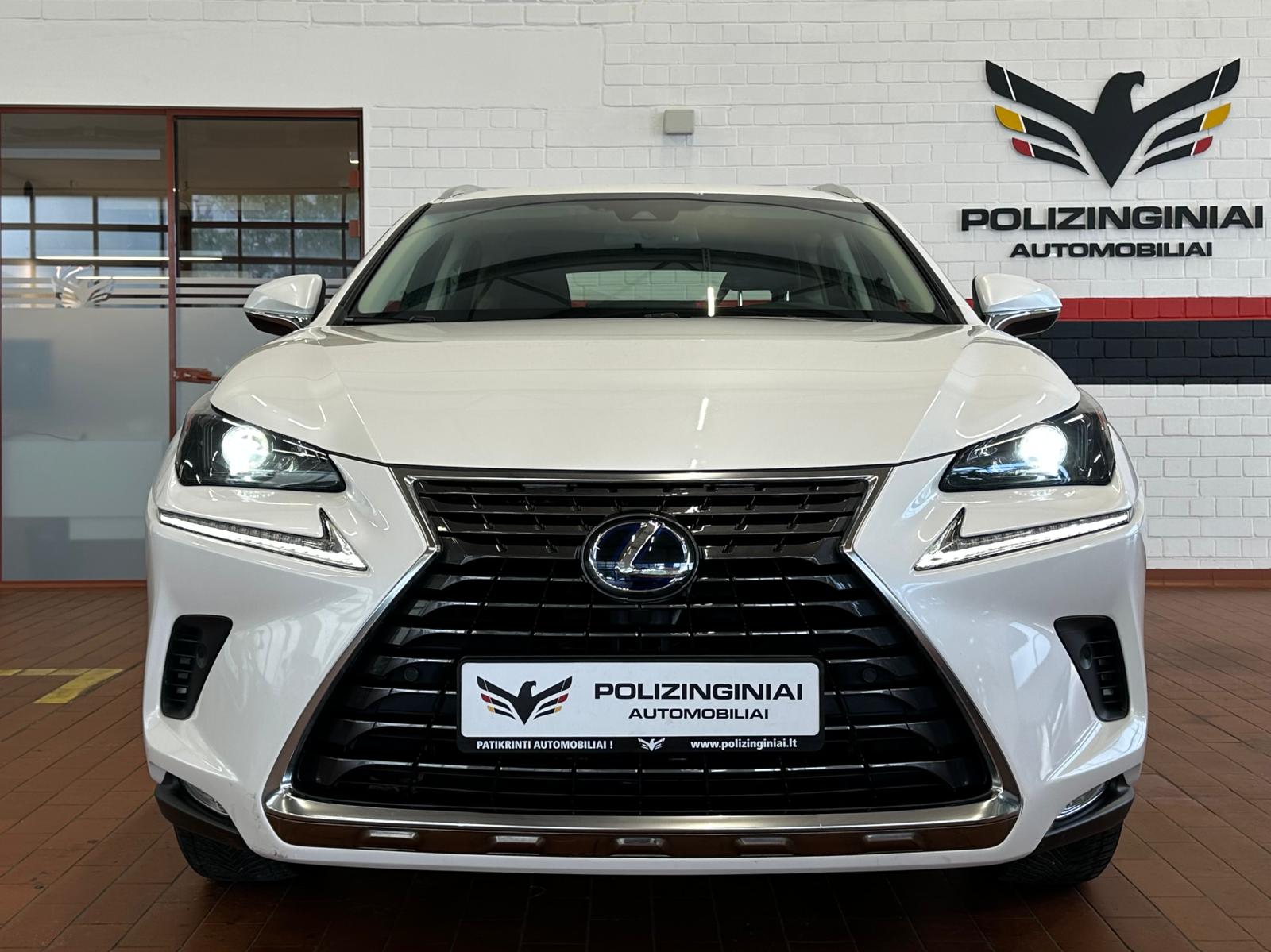 Naudoti Lexus NX 300h automobiliai