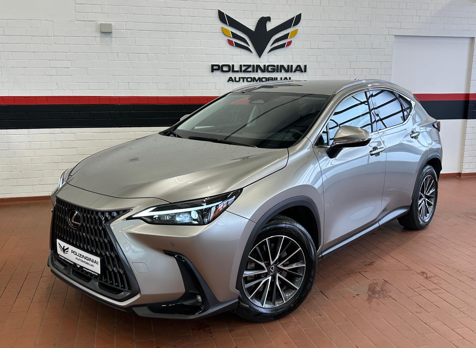 Naudoti Lexus NX 450h+ automobiliai