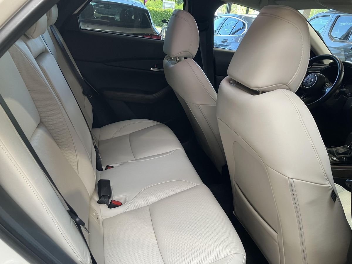 Naudoti Mazda CX-30 automobiliai