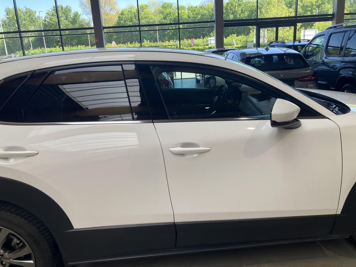 Naudoti Mazda CX-30 automobiliai
